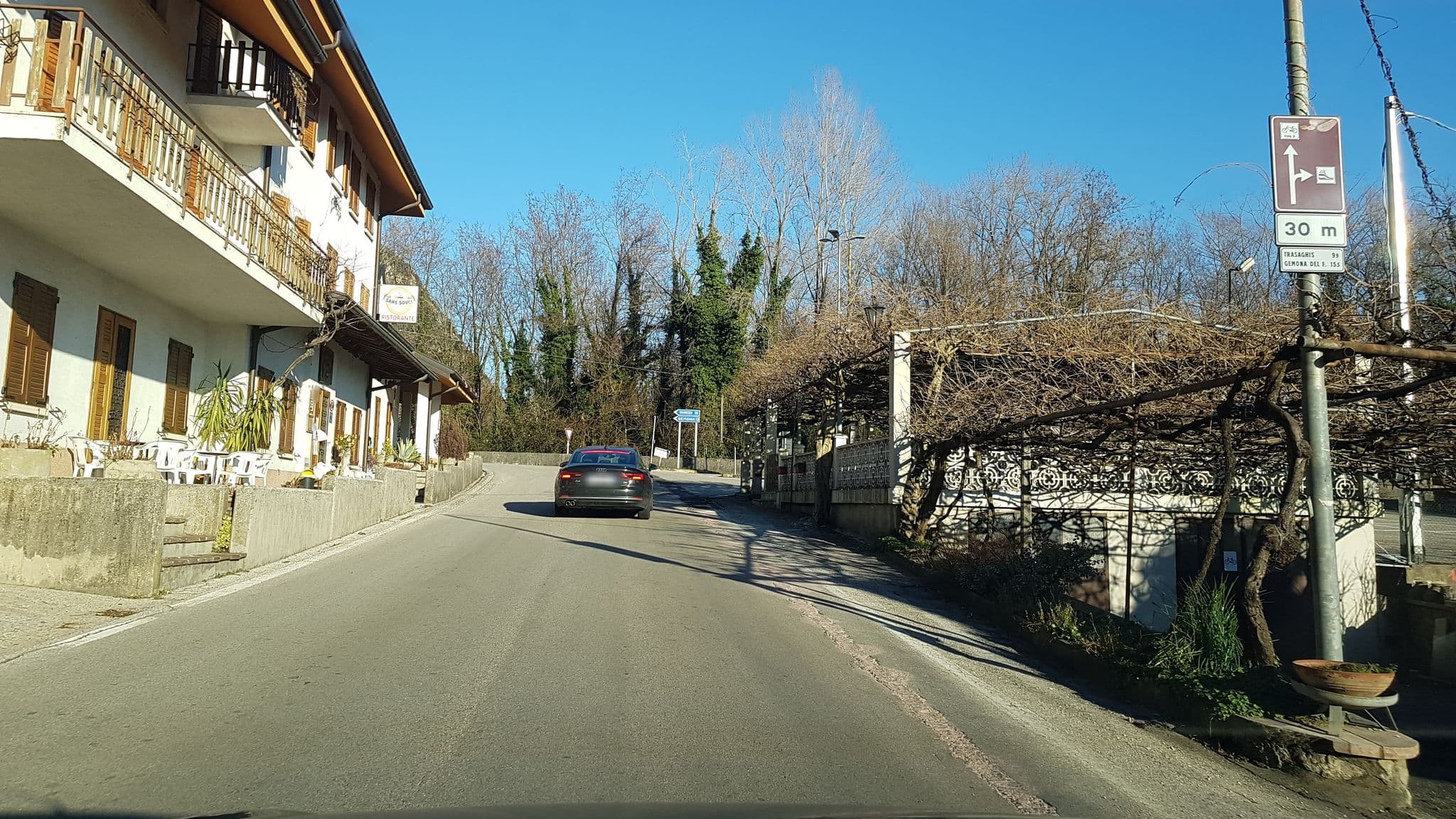 Street view near Ai Glicini, Majano — © igorzo (CC BY-SA · Mapillary)