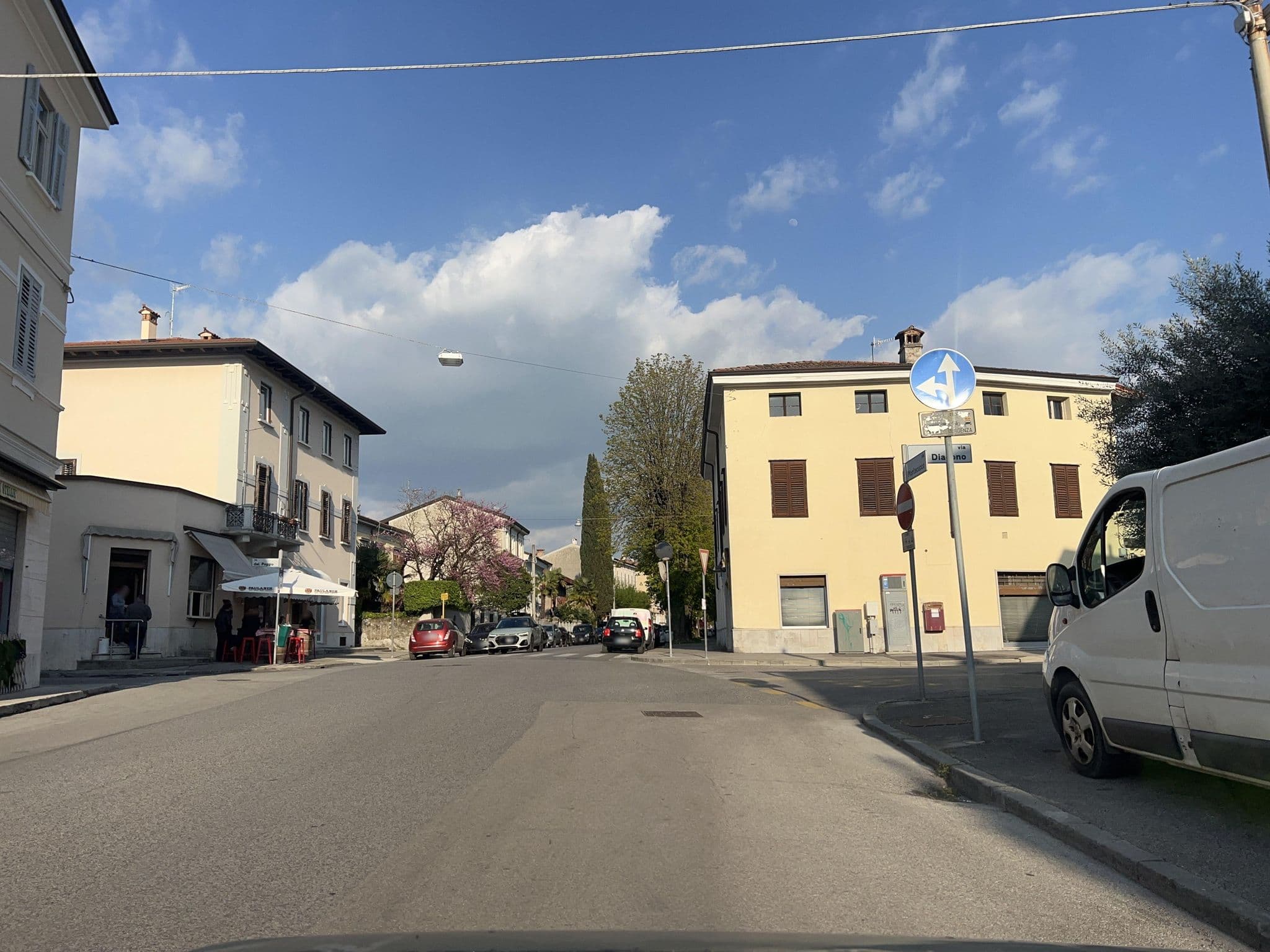 Street view near ViaDiacono4, Gorizia — © igorzo (CC BY-SA · Mapillary)