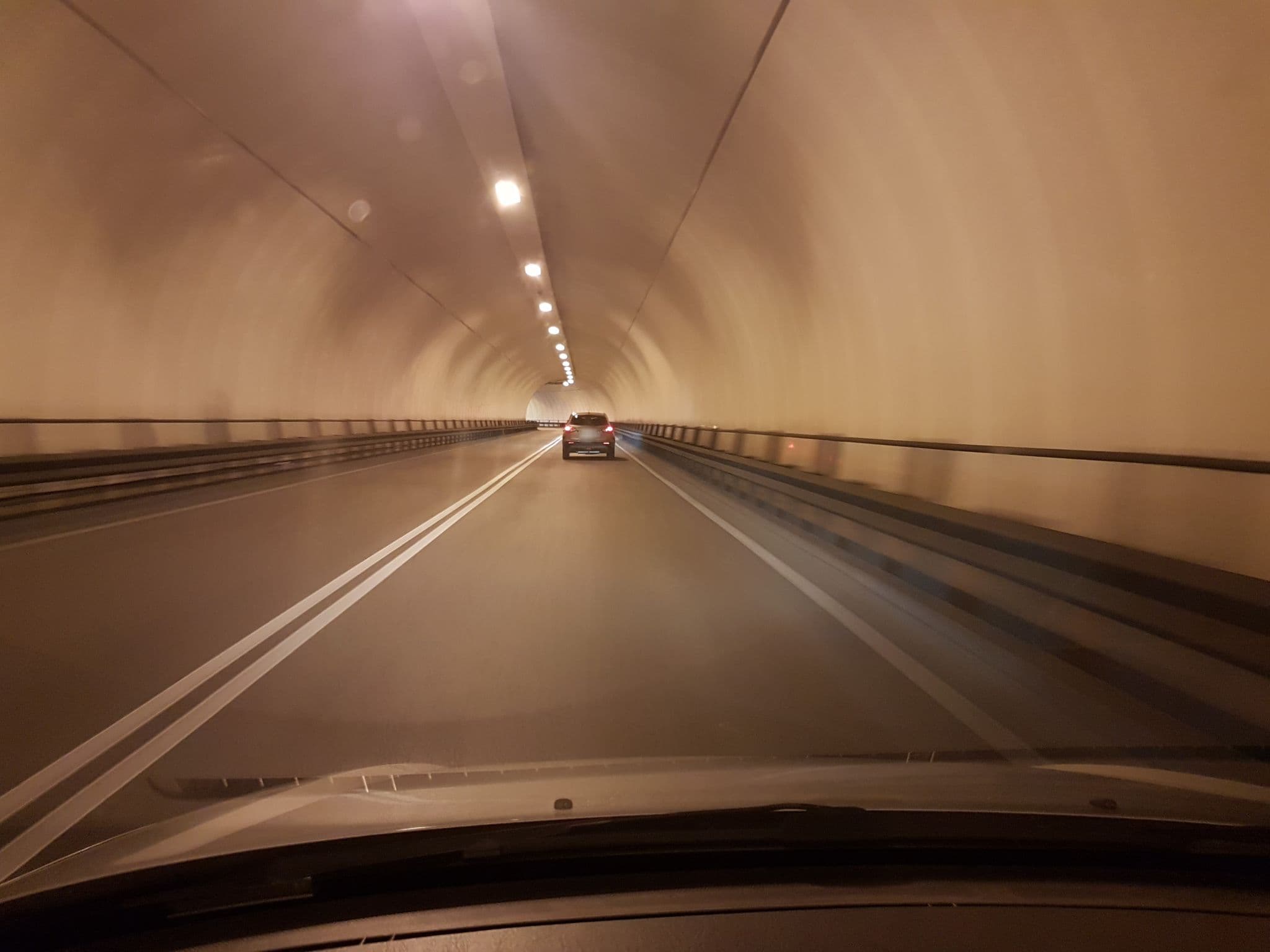 Street view near Bagni Comunali, Trieste — © damjang (CC BY-SA · Mapillary)