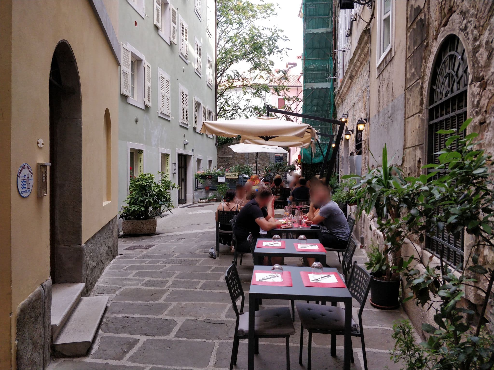Street view near Porta Cavana Hotel Trieste, Trieste — © publicvoit (CC BY-SA · Mapillary)