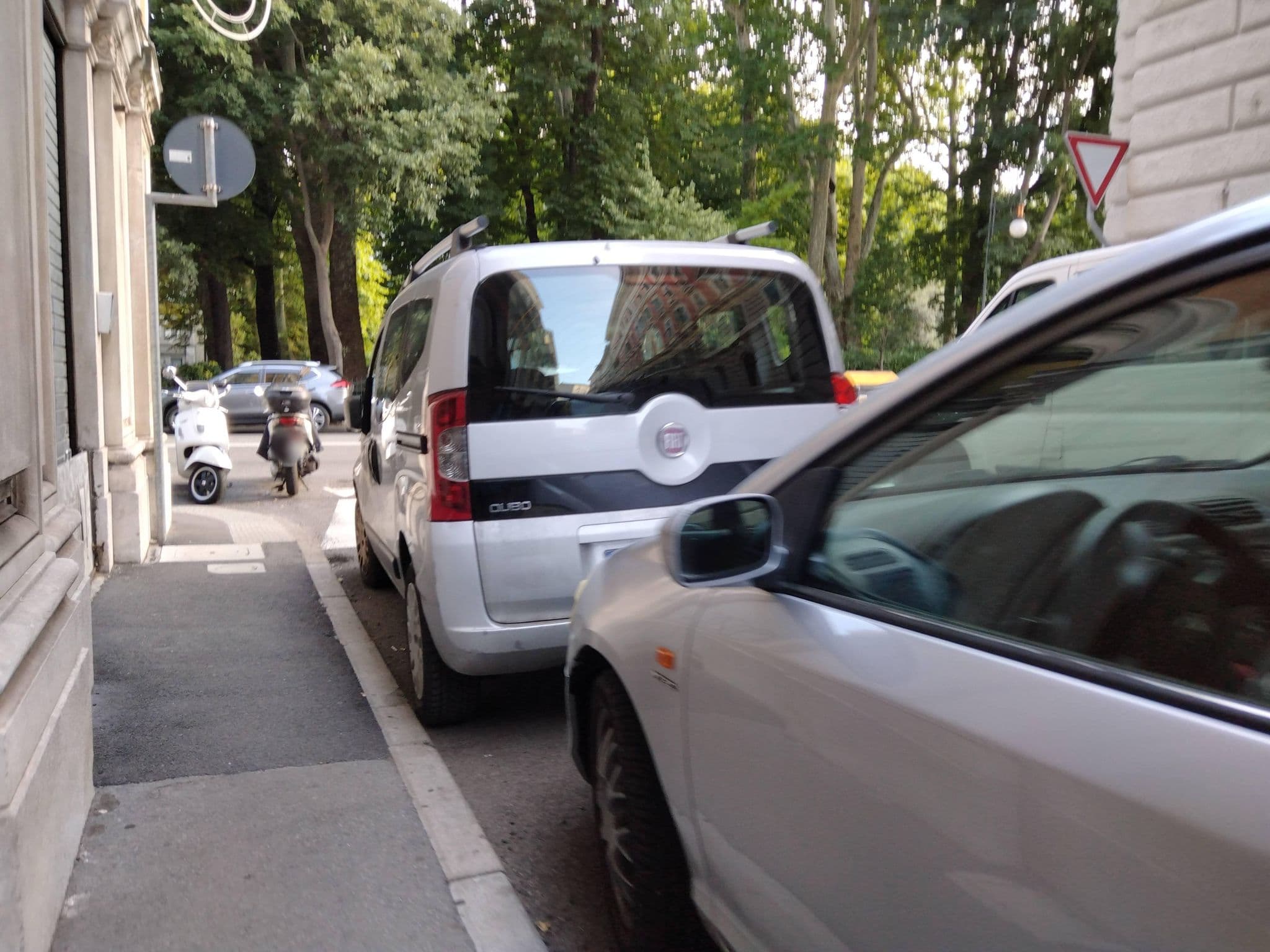 Street view near House5, Trieste — © mircozorzo (CC BY-SA · Mapillary)