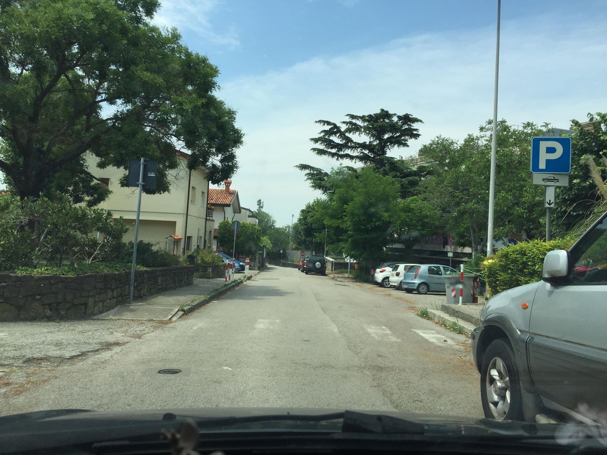 Street view near Centro Vacanze Canarino Hotel Riva del Garda, Domio — © igorzo (CC BY-SA · Mapillary)