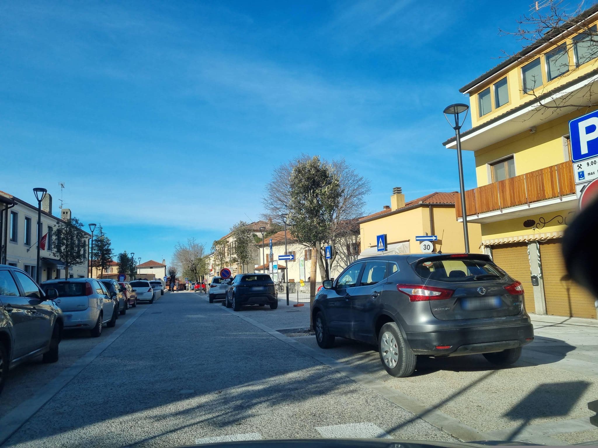 Street view near Agriturismo Juna, Aurisina — © damjang (CC BY-SA · Mapillary)