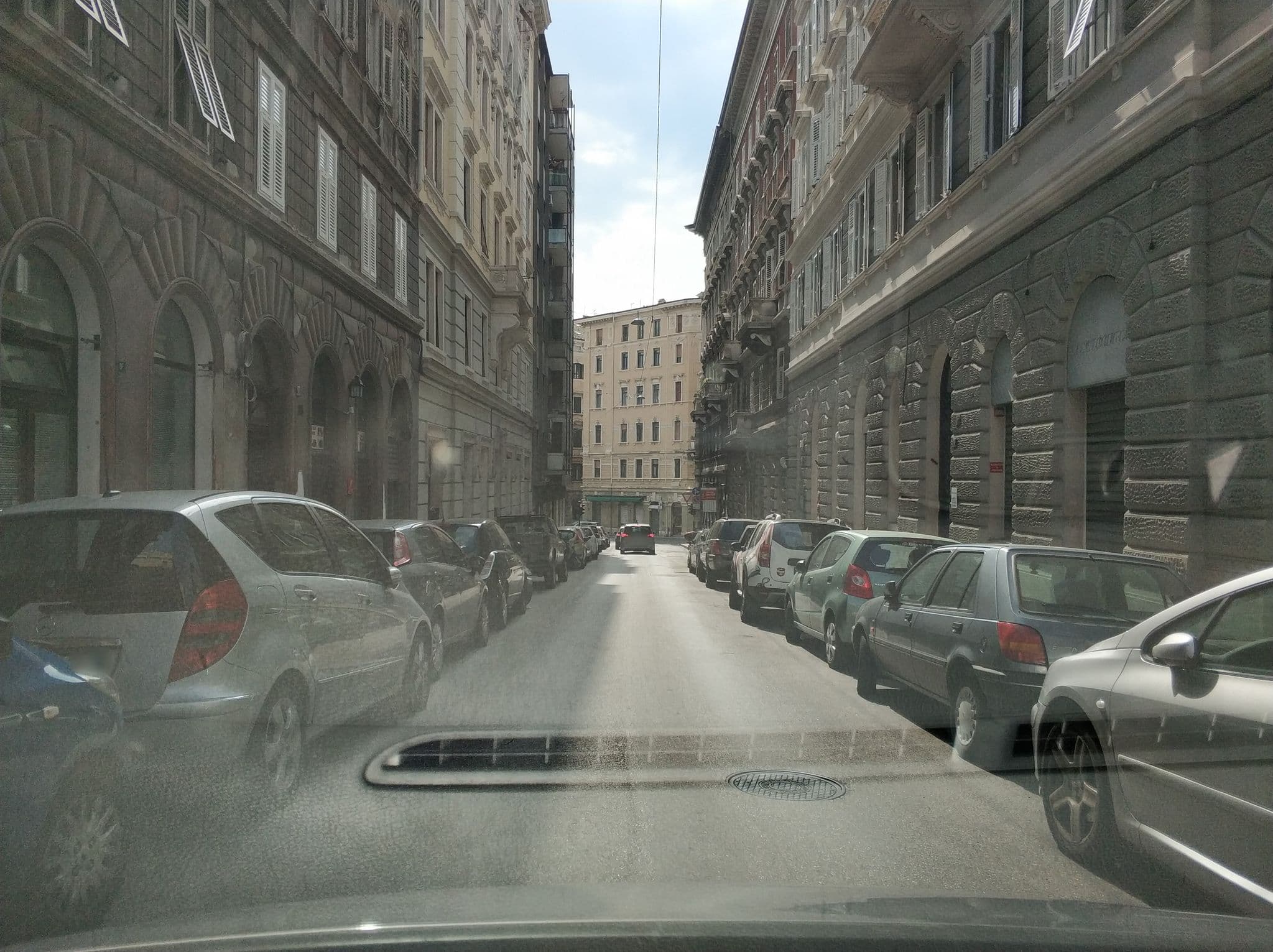 Street view near 2nd Home Apartments, Trieste — © canfe (CC BY-SA · Mapillary)