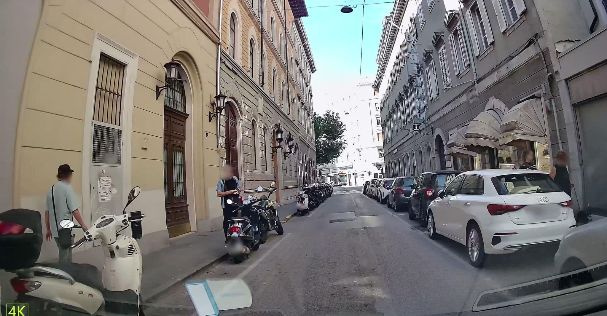 Street view near Residence Sole, Trieste — © Ugo_mapedits (CC BY-SA · Mapillary)