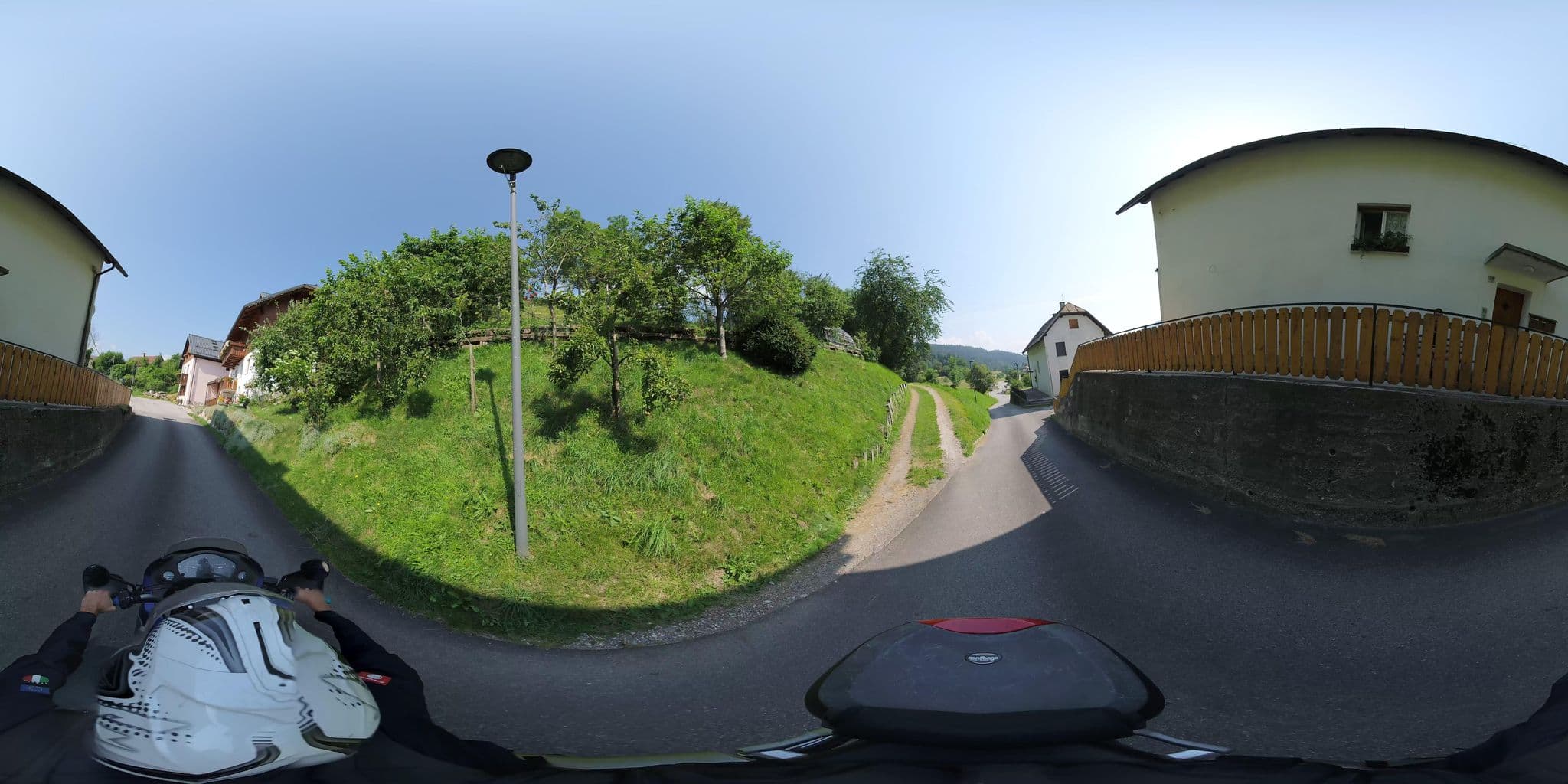 Street view near B&B Famiglia Colloredo, Tarvisio — © Protezione_Civile_FVG_Rilievi (CC BY-SA · Mapillary)
