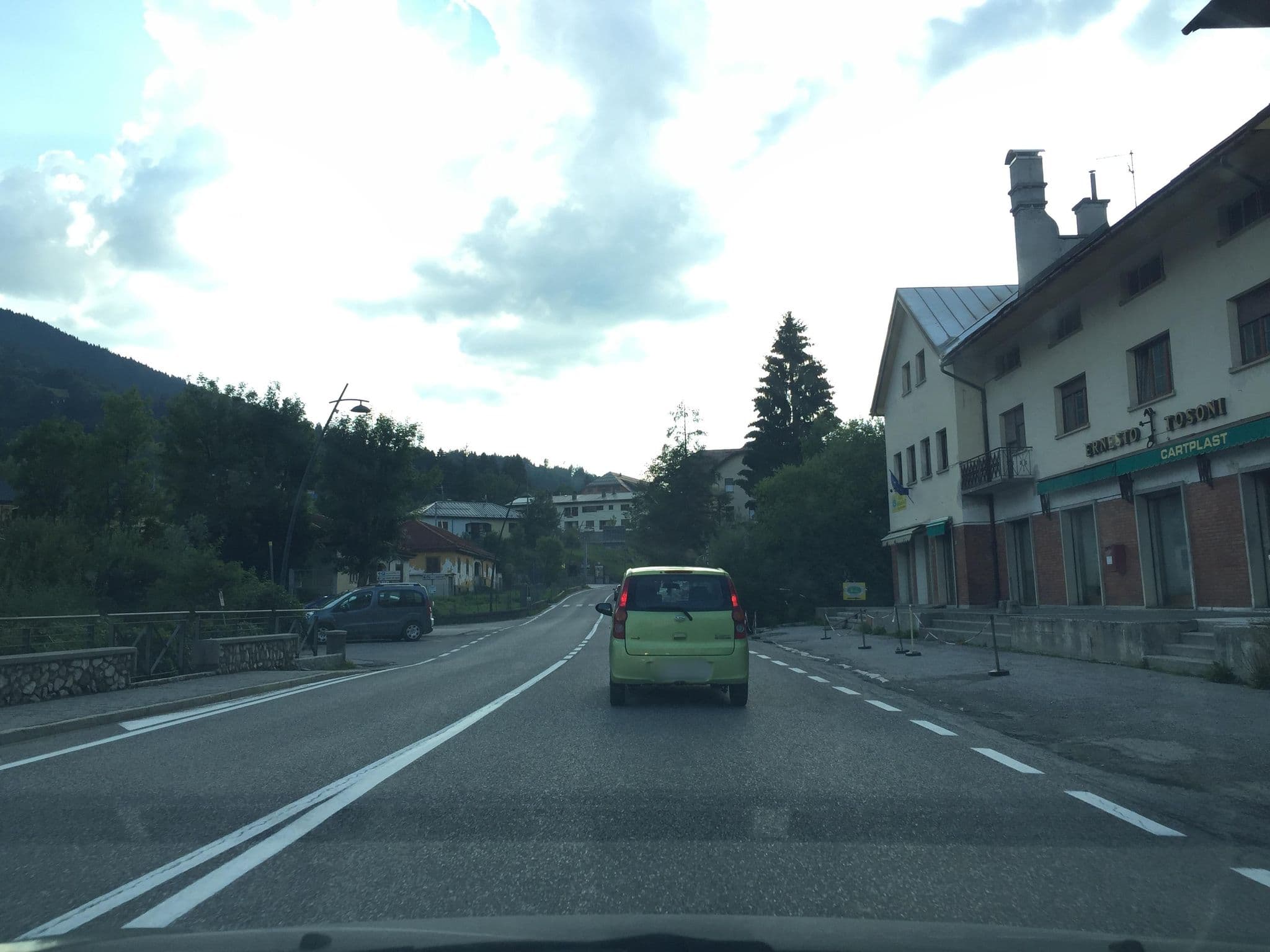 Street view near Albergo Regina, Tarvisio — © igorzo (CC BY-SA · Mapillary)