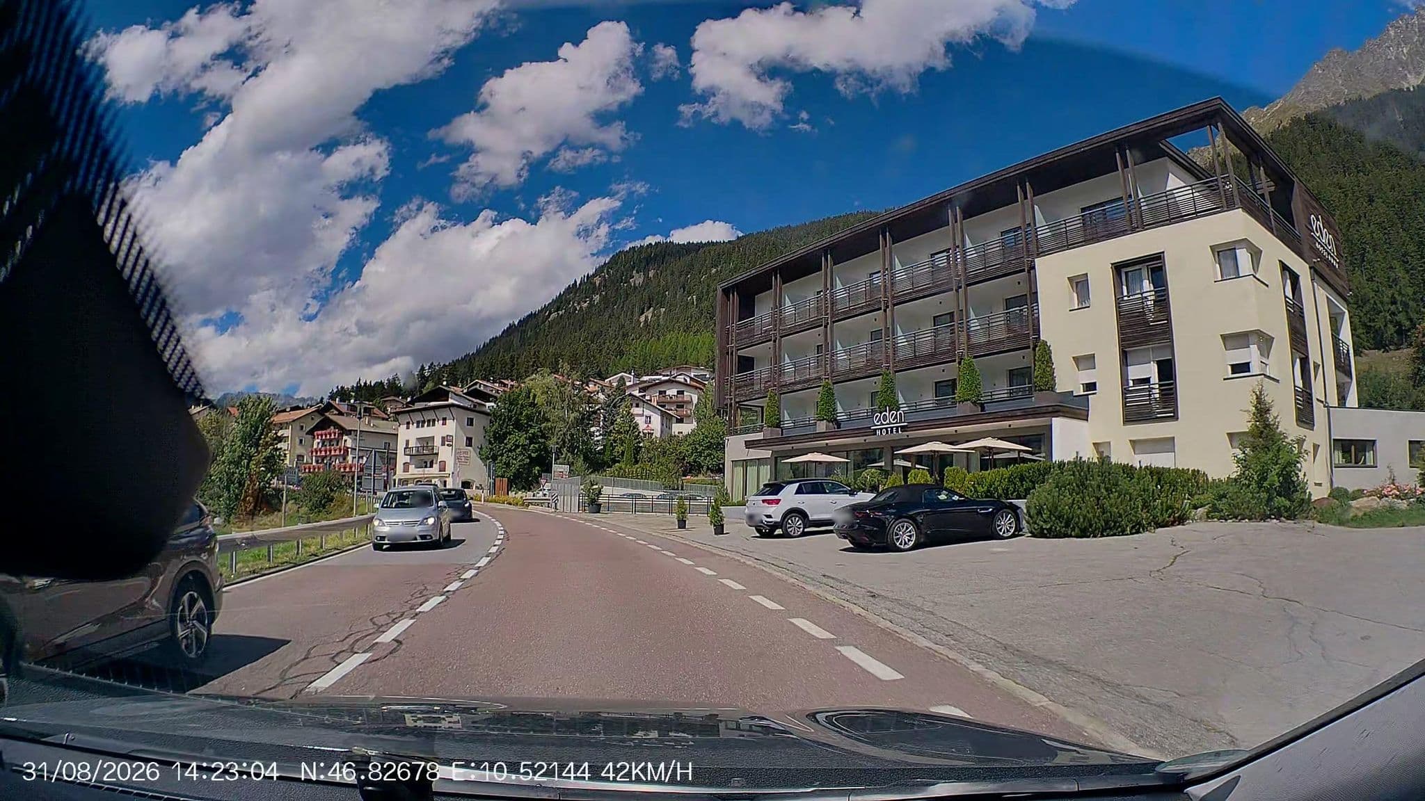 Street view near Albergo Uva Posta, Malles Venosta — © AR88 (CC BY-SA · Mapillary)
