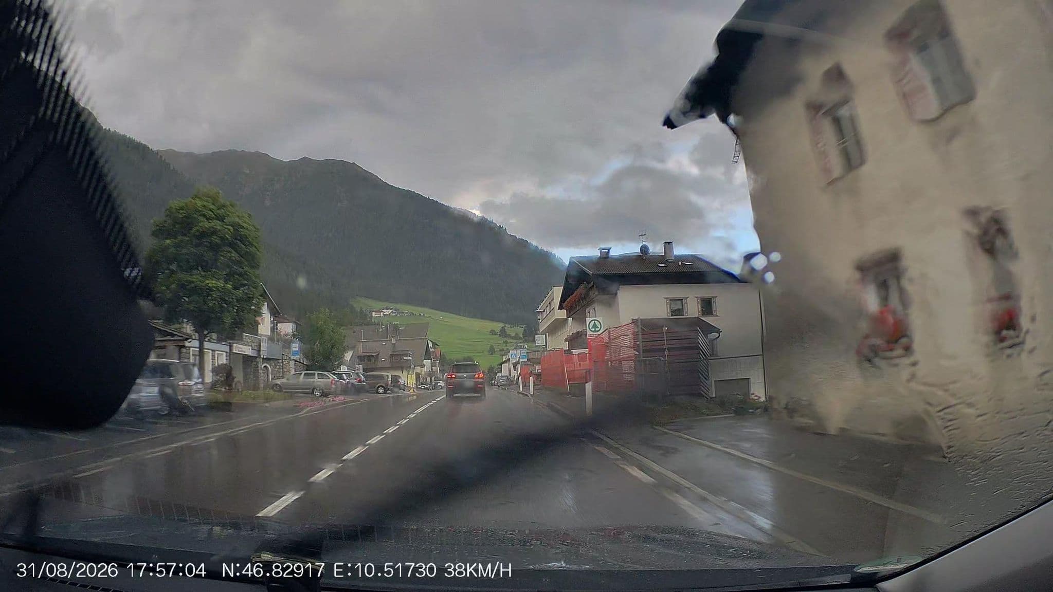 Street view near Hotel Edelweiß, Malles Venosta — © AR88 (CC BY-SA · Mapillary)
