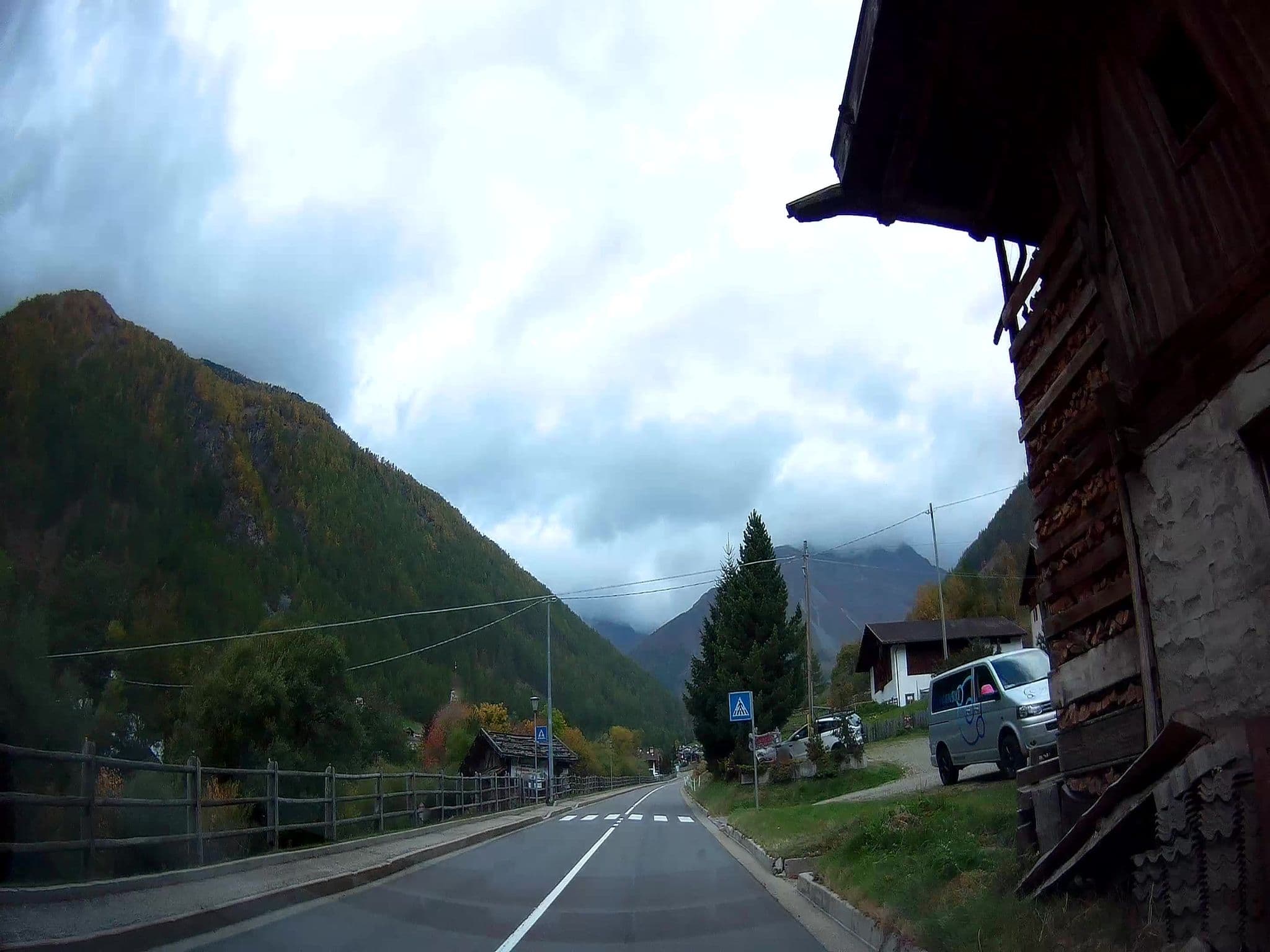 Street view near Natur Aktiv Hotel Rainhof, Senales — © fuchserl (CC BY-SA · Mapillary)