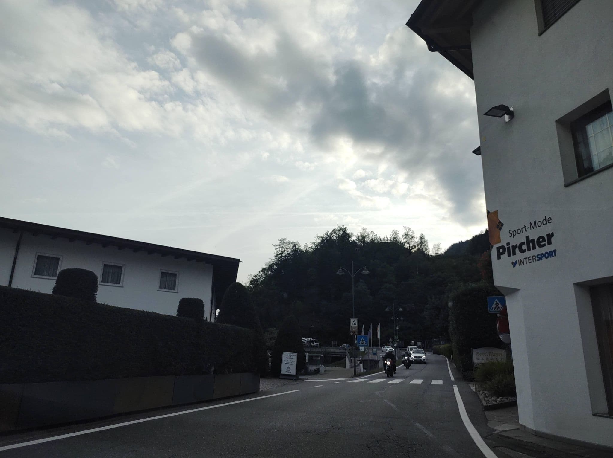 Street view near Sonnegg SAS di Pircher Erich & C., Scena - Schenna — © thetornado76 (CC BY-SA · Mapillary)