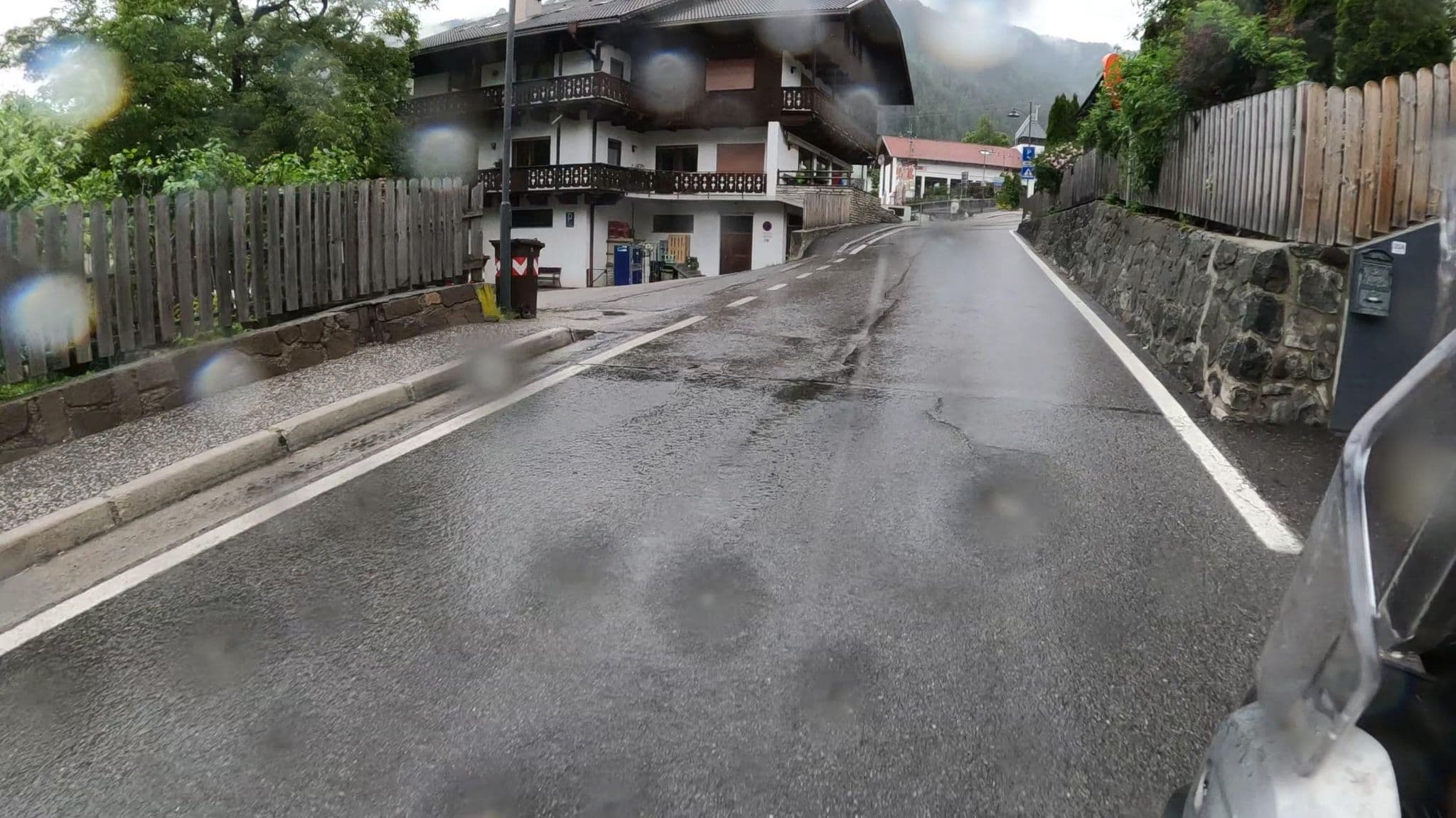 Street view near Alpotel Rosental, Luson - Luesen — © crami (CC BY-SA · Mapillary)