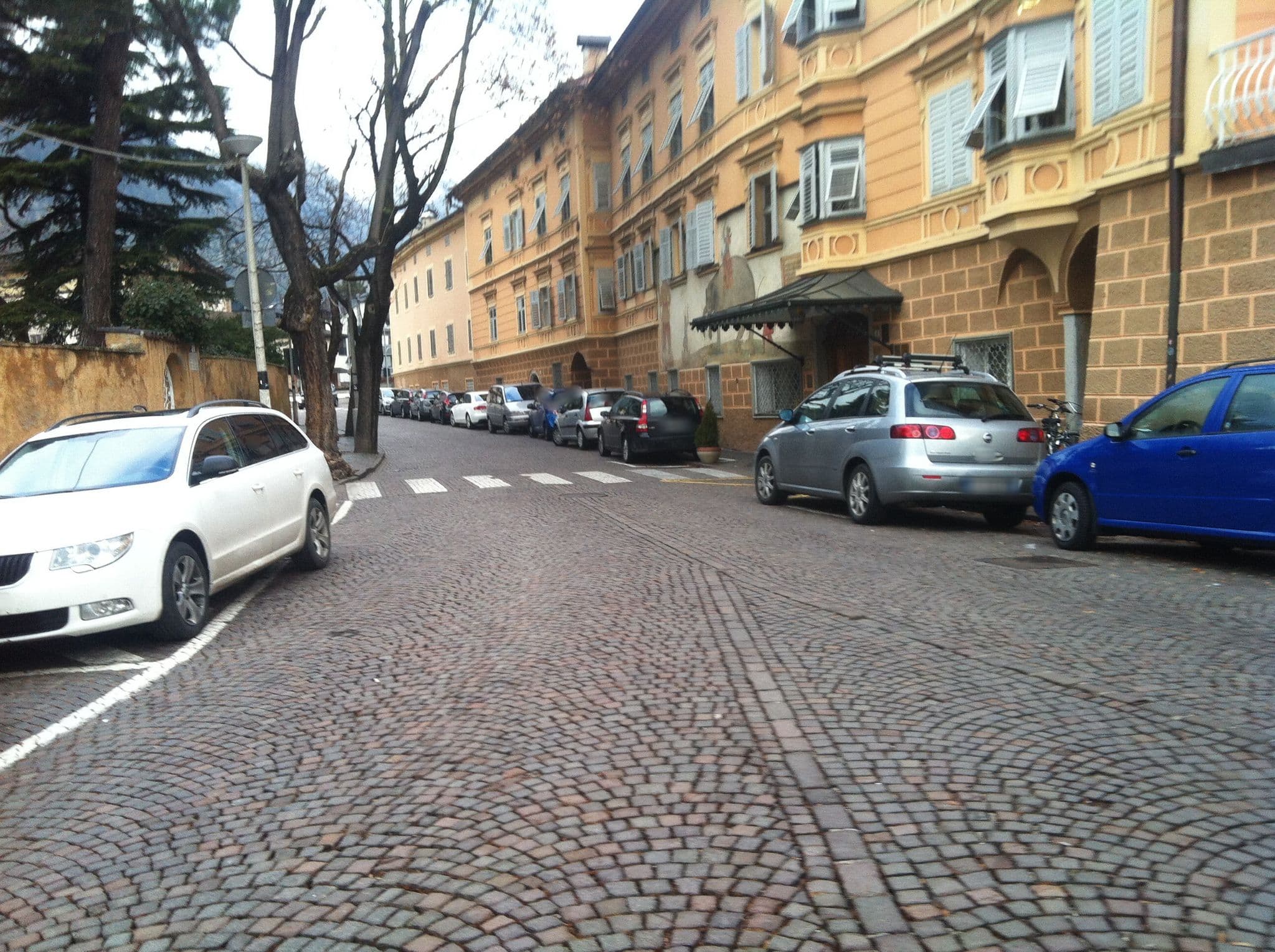 Street view near Hotel Elephant, Bressanone — © miguel_andrade (CC BY-SA · Mapillary)