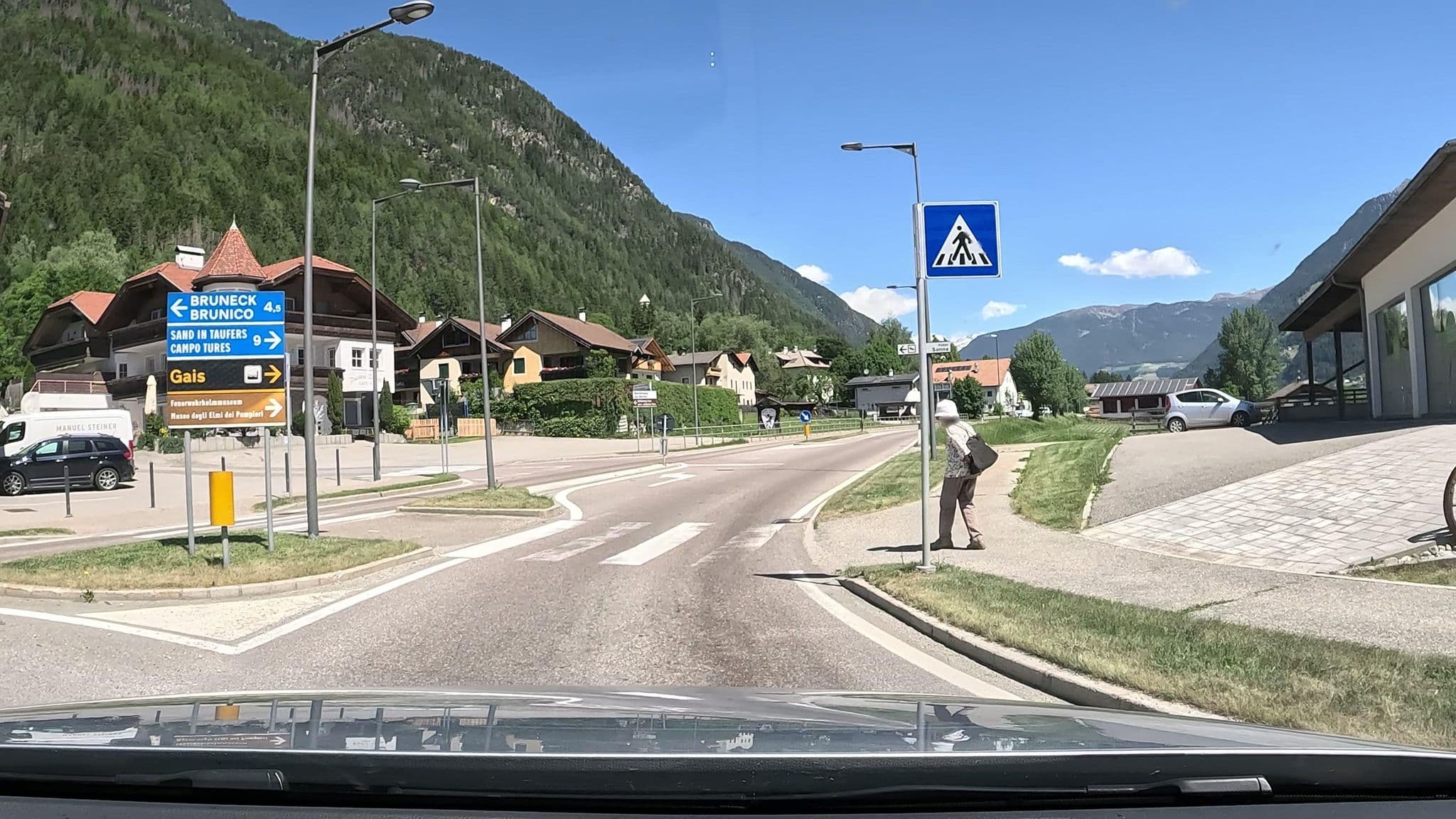 Street view near Active Hotel Sonne, Gais — © stefanro74 (CC BY-SA · Mapillary)
