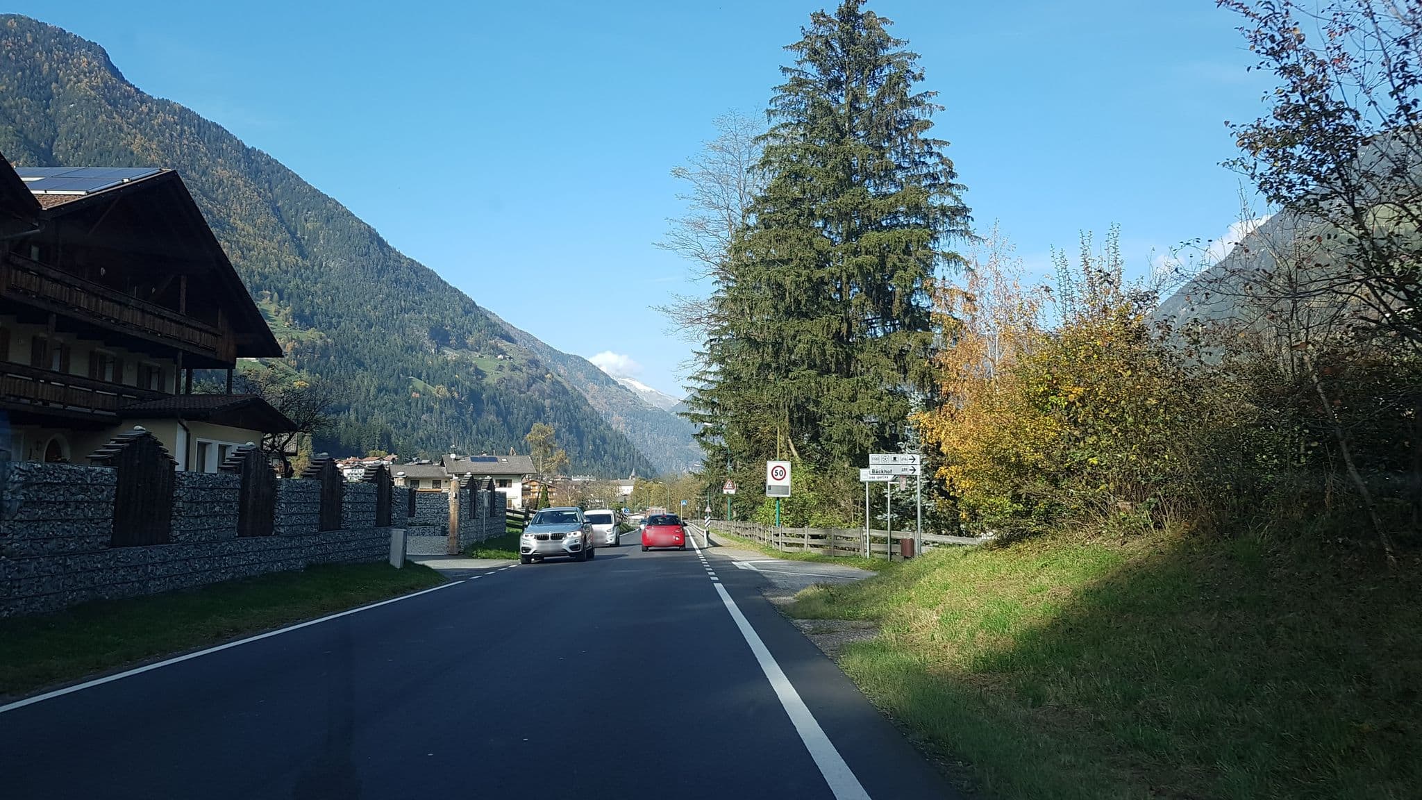 Street view near Pension Marcher, Gais — © igorzo (CC BY-SA · Mapillary)