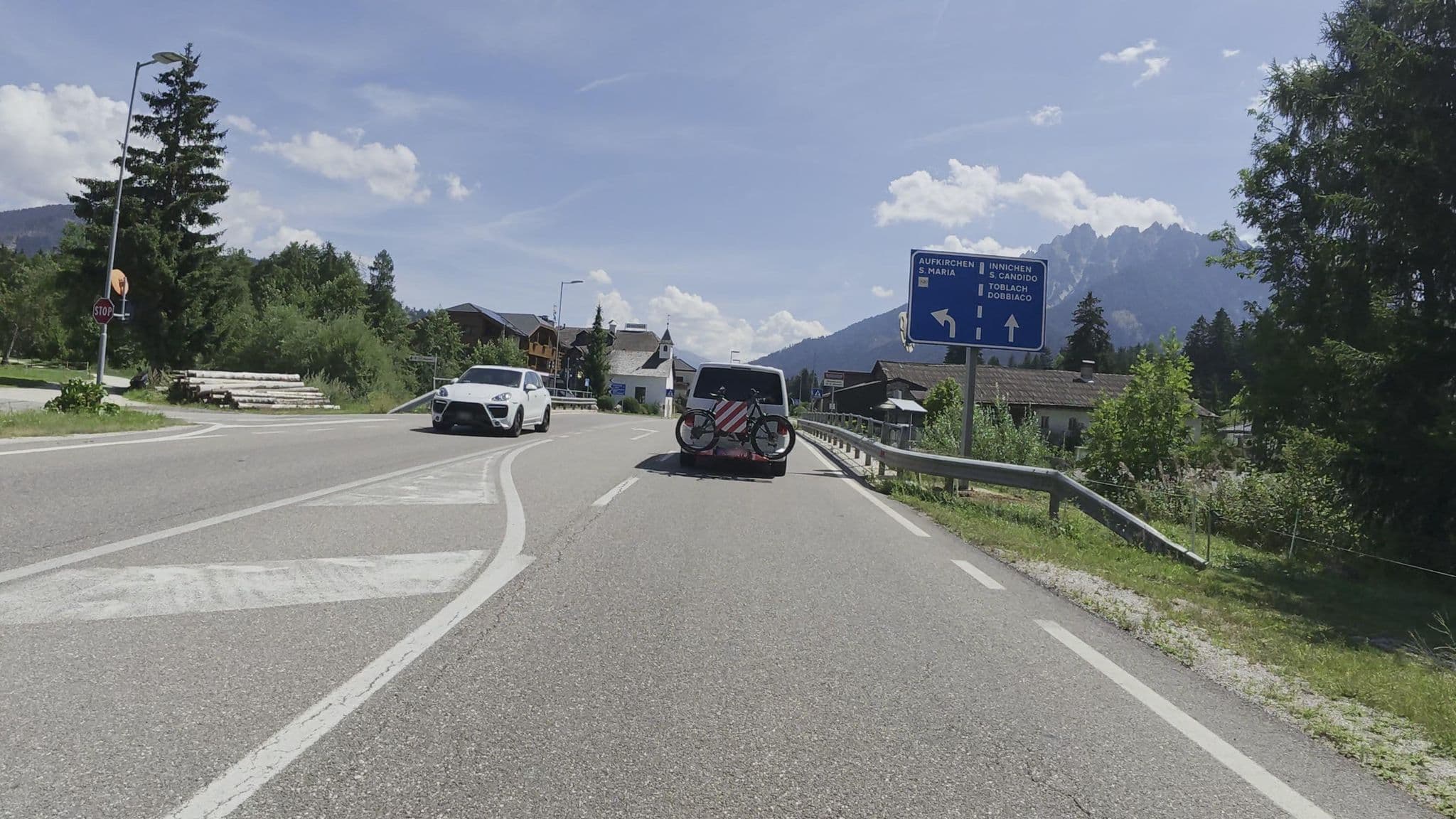 Street view near Trogerhof, Dobbiaco — © Guzzi_Franze (CC BY-SA · Mapillary)