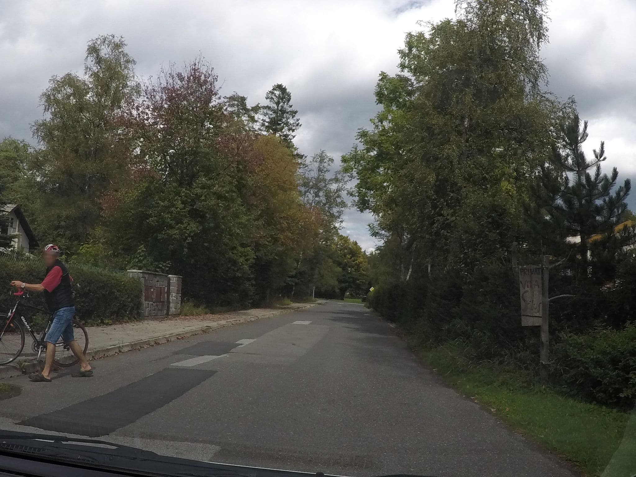 Street view near Vila Sálus, Vysoké Tatry — © brano (CC BY-SA · Mapillary)