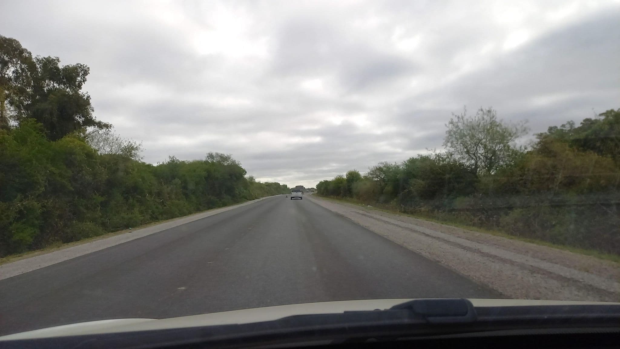 Street view near Clube Comercial Sede Campestre, Dom Pedrito — © santamariense (CC BY-SA · Mapillary)