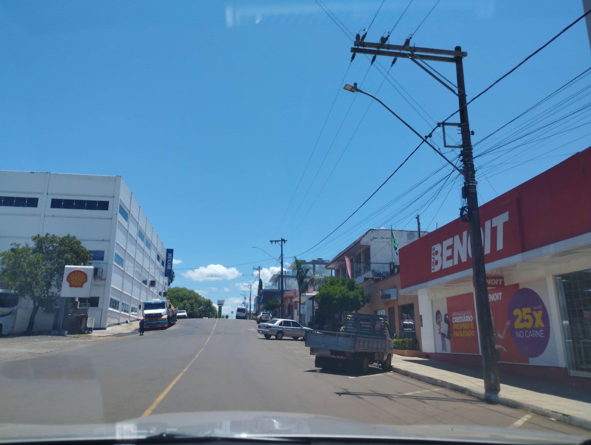 Street view near Hotel Rotta, Porto Xavier — © carlosbrys (CC BY-SA · Mapillary)
