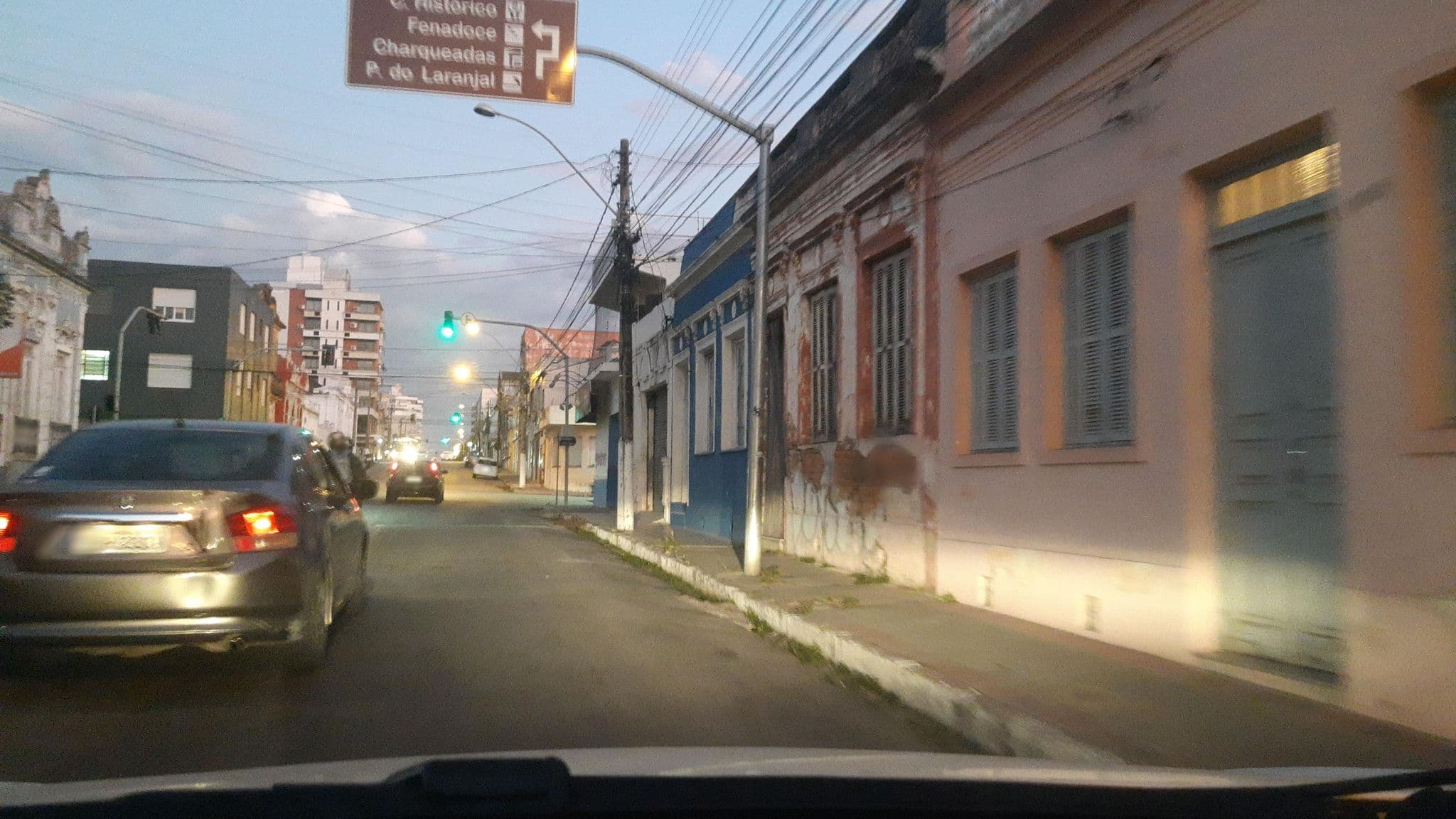 Street view near Pensionato 1008, Pelotas — © Kaart_Local (CC BY-SA · Mapillary)
