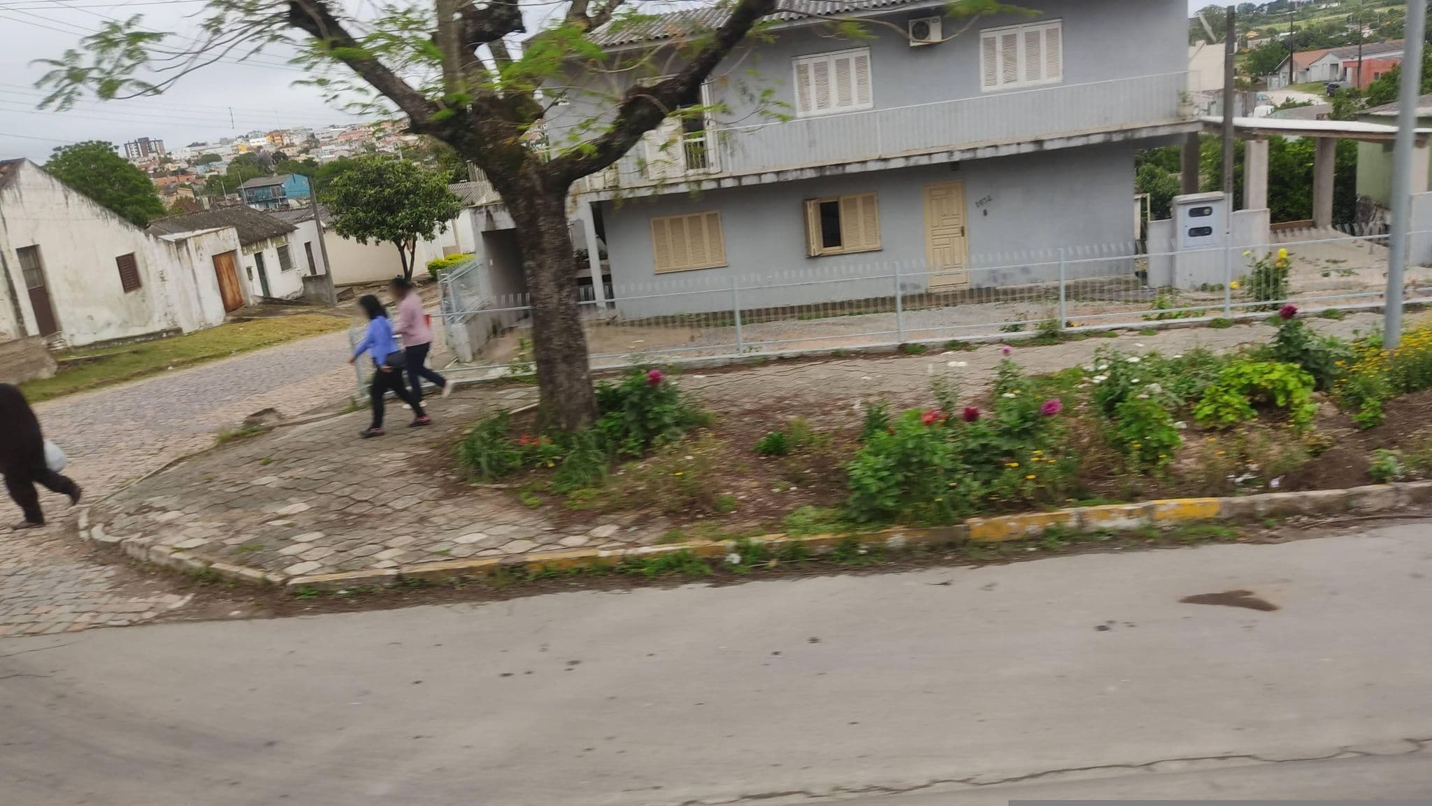 Street view near Hotel Portal do Pampa, Caçapava do Sul — © aurigabriel (CC BY-SA · Mapillary)