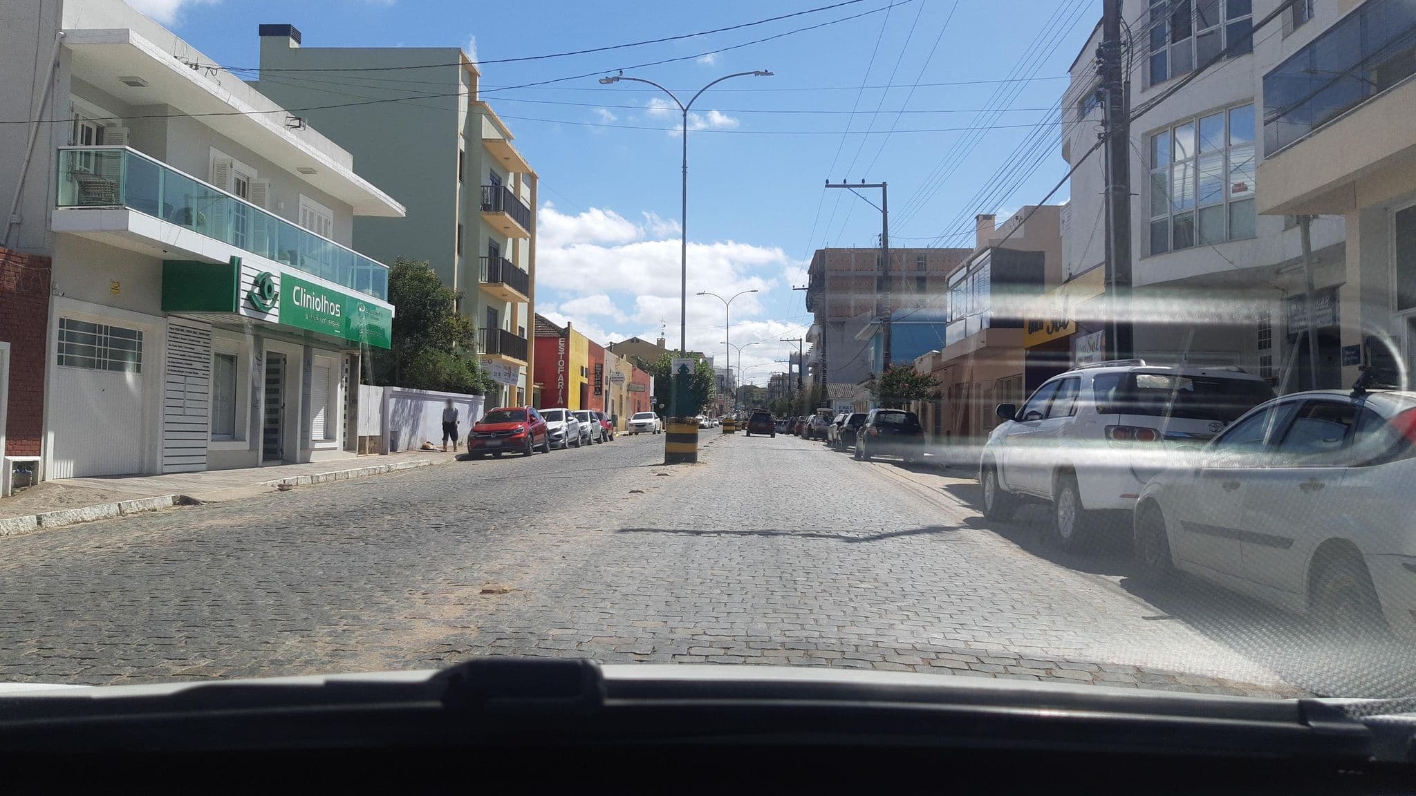 Street view near Hotel Brasil, Canguçu — © Kaart_Local (CC BY-SA · Mapillary)