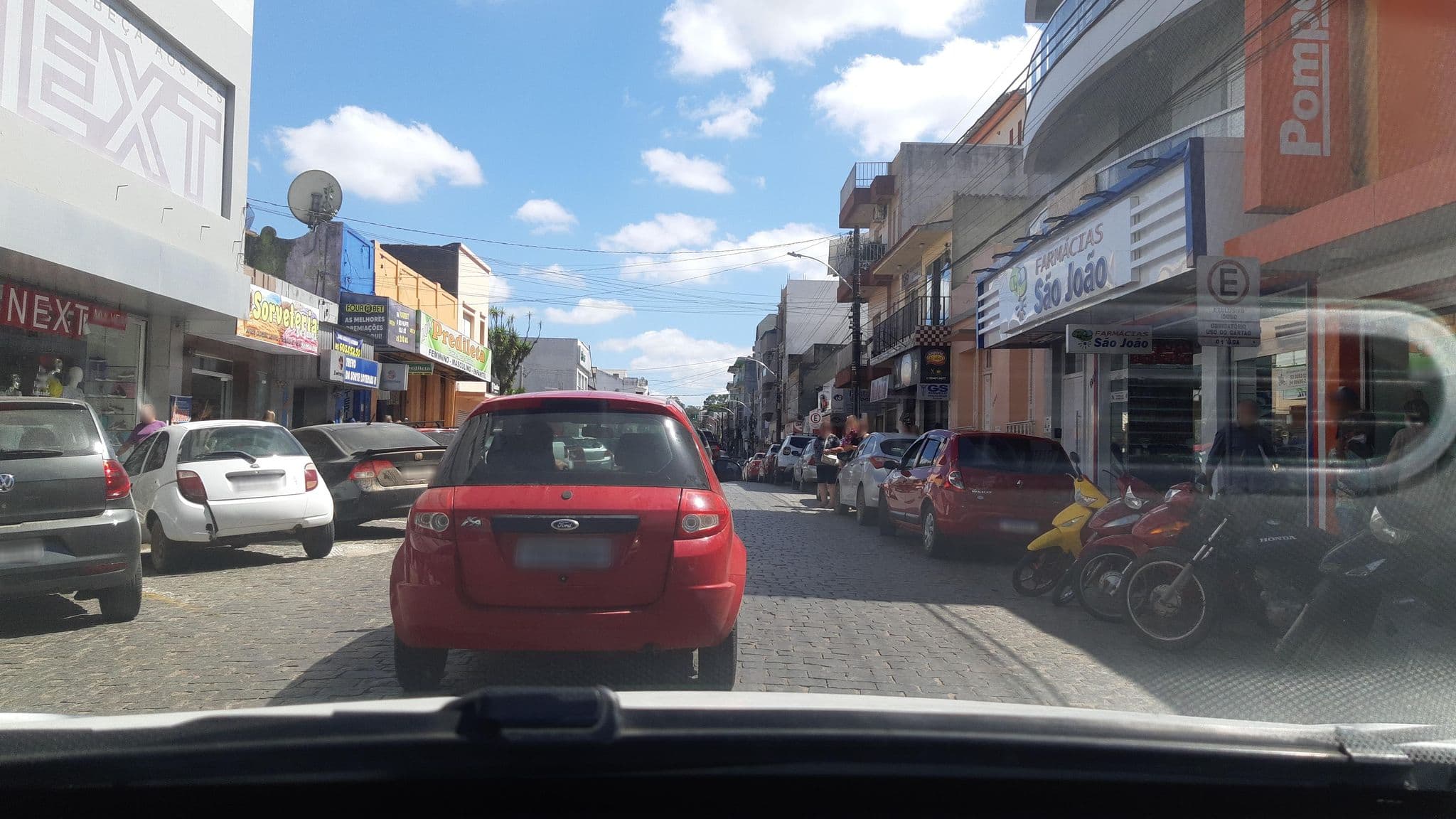 Street view near Hotel e Restaurante Fischer, Canguçu — © Kaart_Local (CC BY-SA · Mapillary)