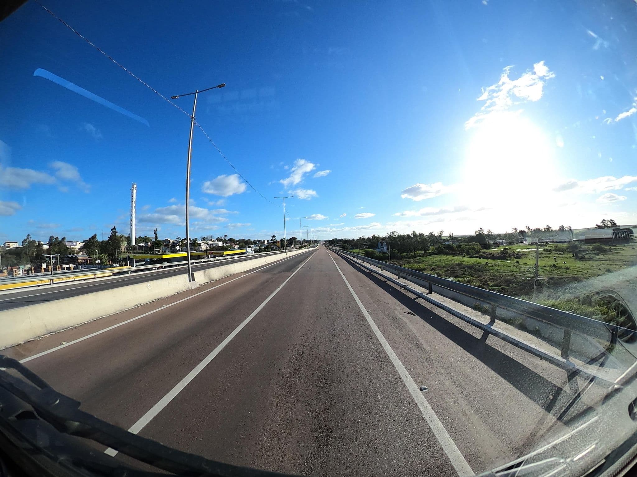 Street view near Pousada das Palmeiras, Pantano Grande — © santamariense (CC BY-SA · Mapillary)
