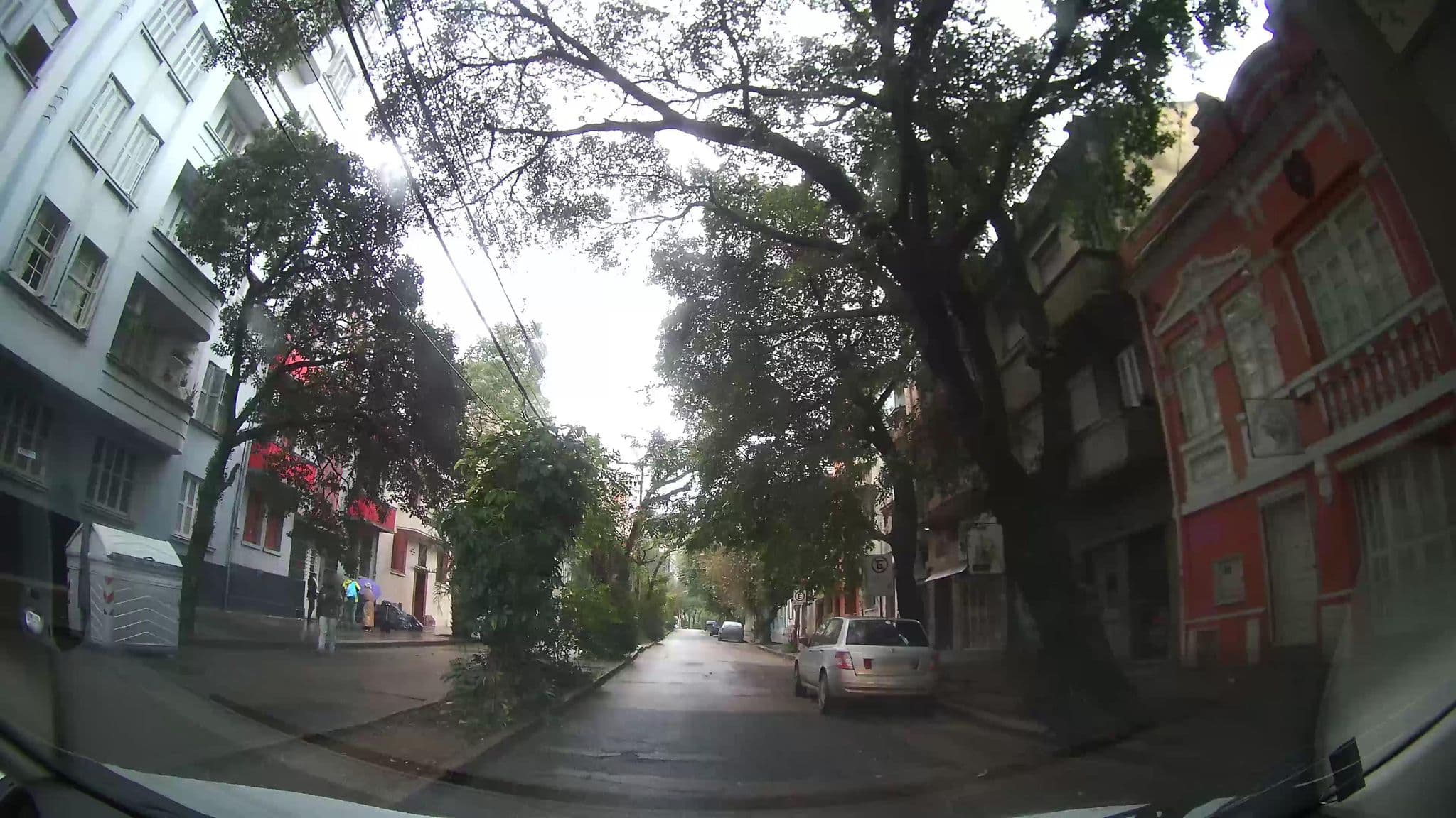 Street view near Hotel Ritz - A Casa do Estudante, Porto Alegre — © marciosampaio (CC BY-SA · Mapillary)