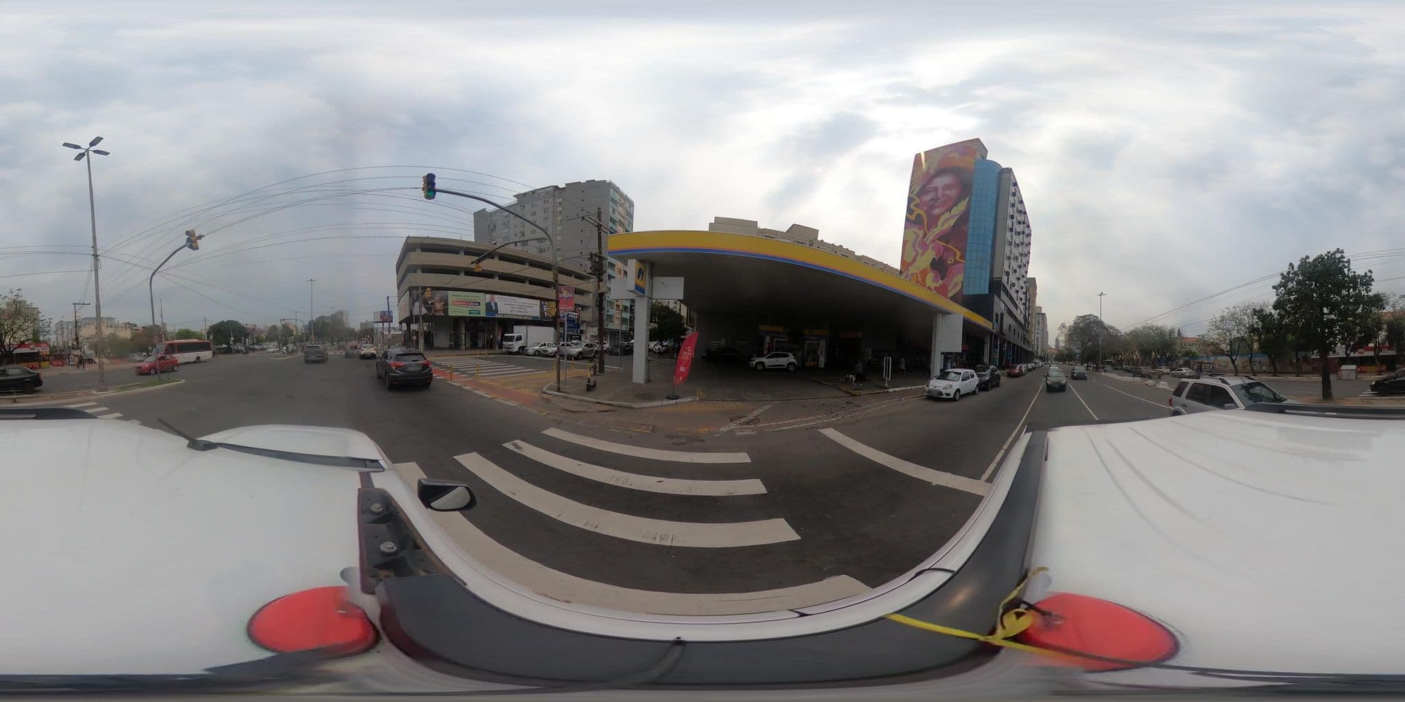 Street view near Century Park, Porto Alegre — © jaderbavaresco (CC BY-SA · Mapillary)