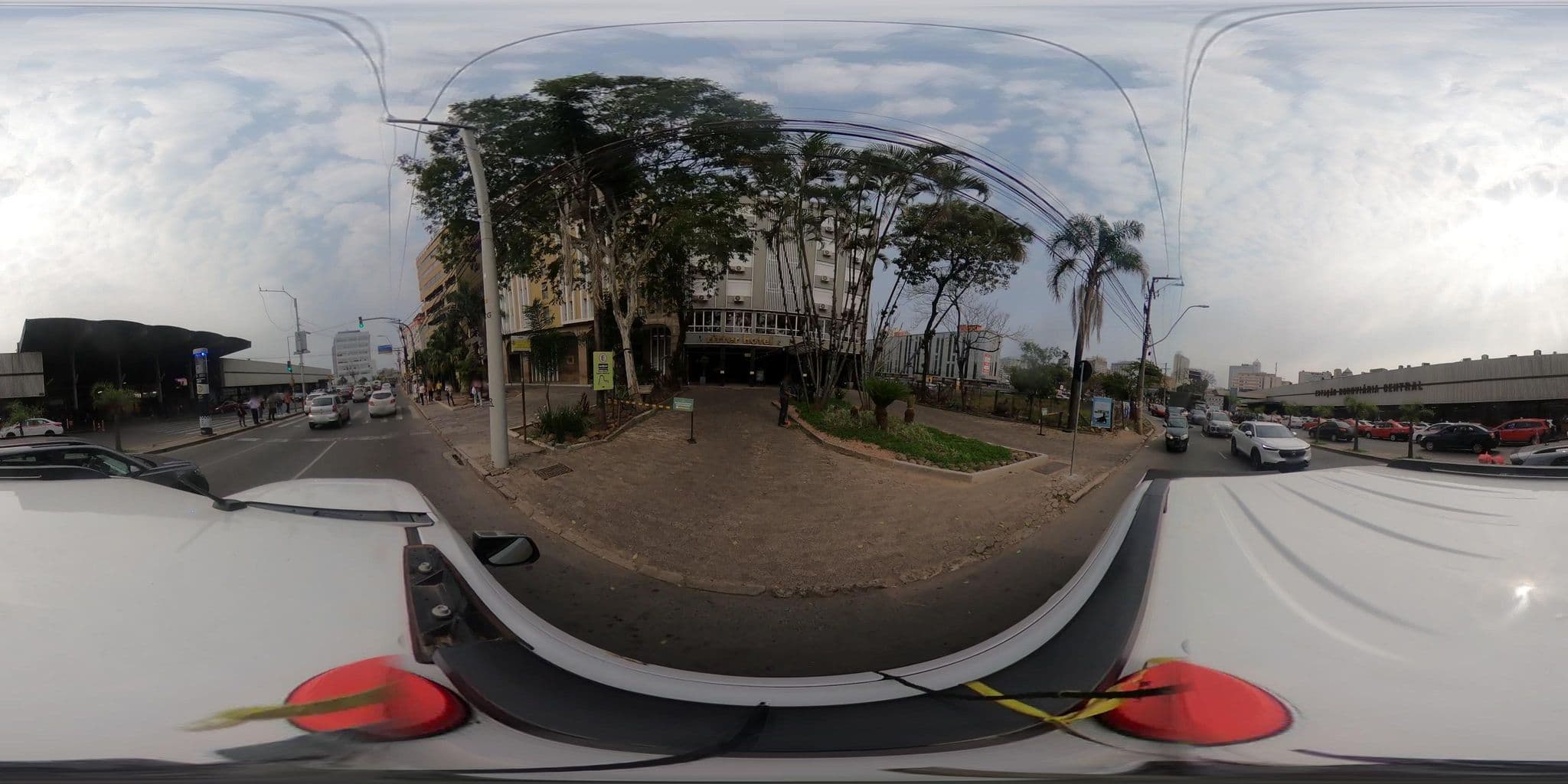 Street view near Academia do Hotel Continental, Porto Alegre — © jaderbavaresco (CC BY-SA · Mapillary)