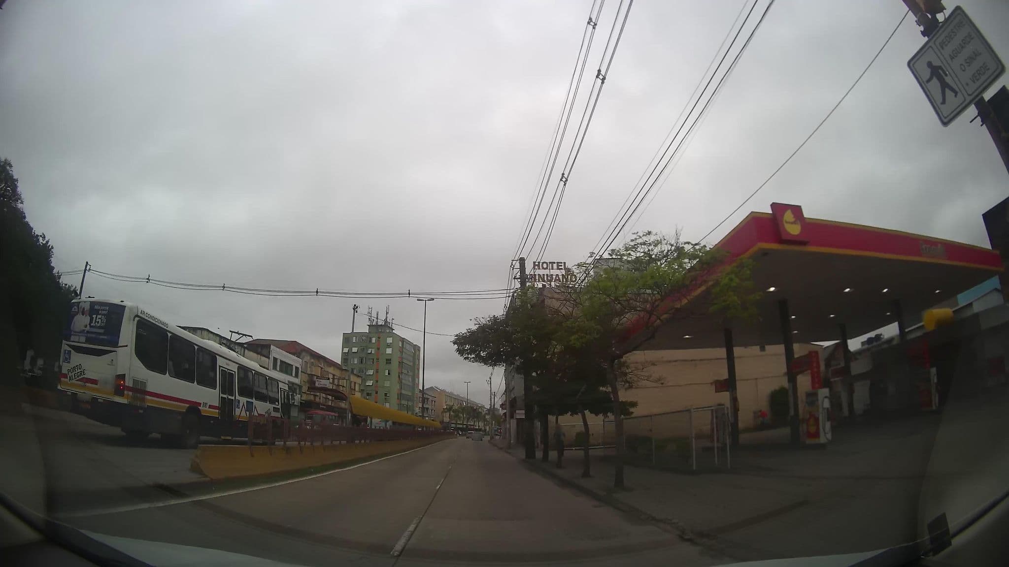 Street view near Hotel Barcelona, Porto Alegre — © marciosampaio (CC BY-SA · Mapillary)
