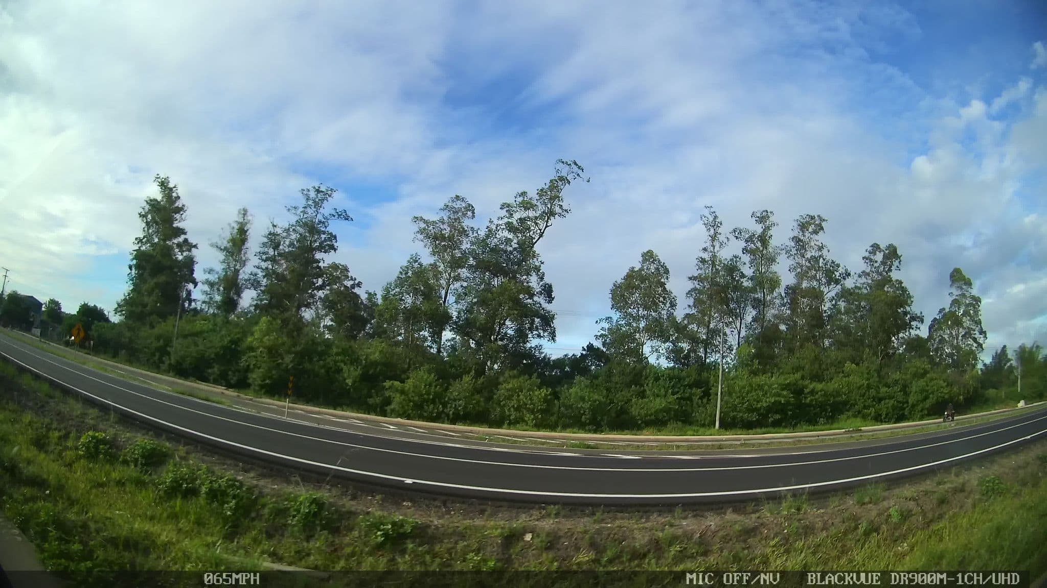 Street view near Notredame Motel, Gravataí — © kaart_1 (CC BY-SA · Mapillary)