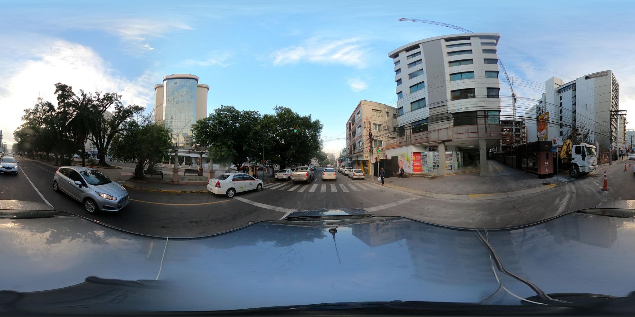 Street view near Hotel Umberto, Santa Maria — © santamariense (CC BY-SA · Mapillary)