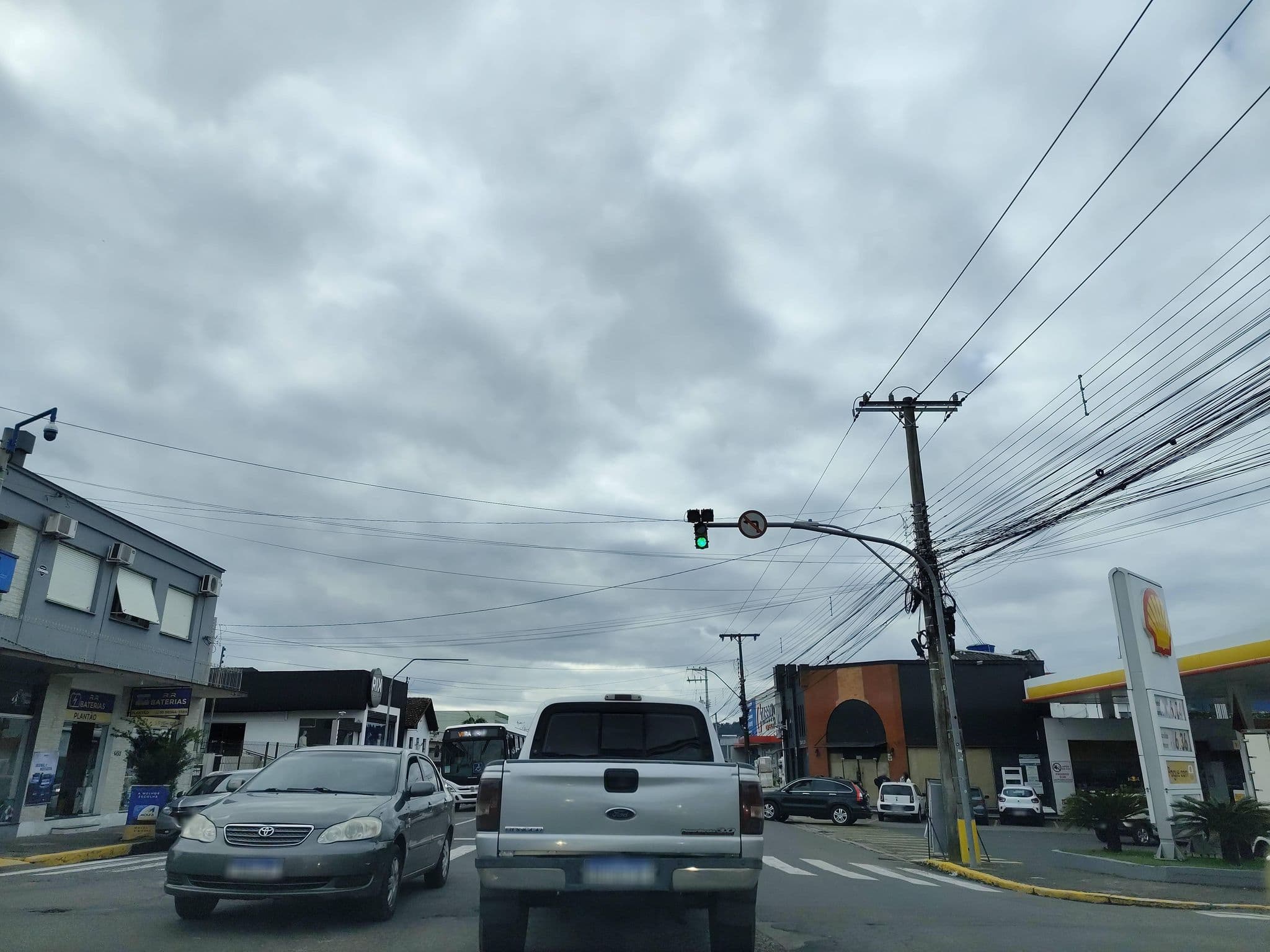 Street view near American Hotel, Santa Cruz do Sul — © sulriograndense (CC BY-SA · Mapillary)