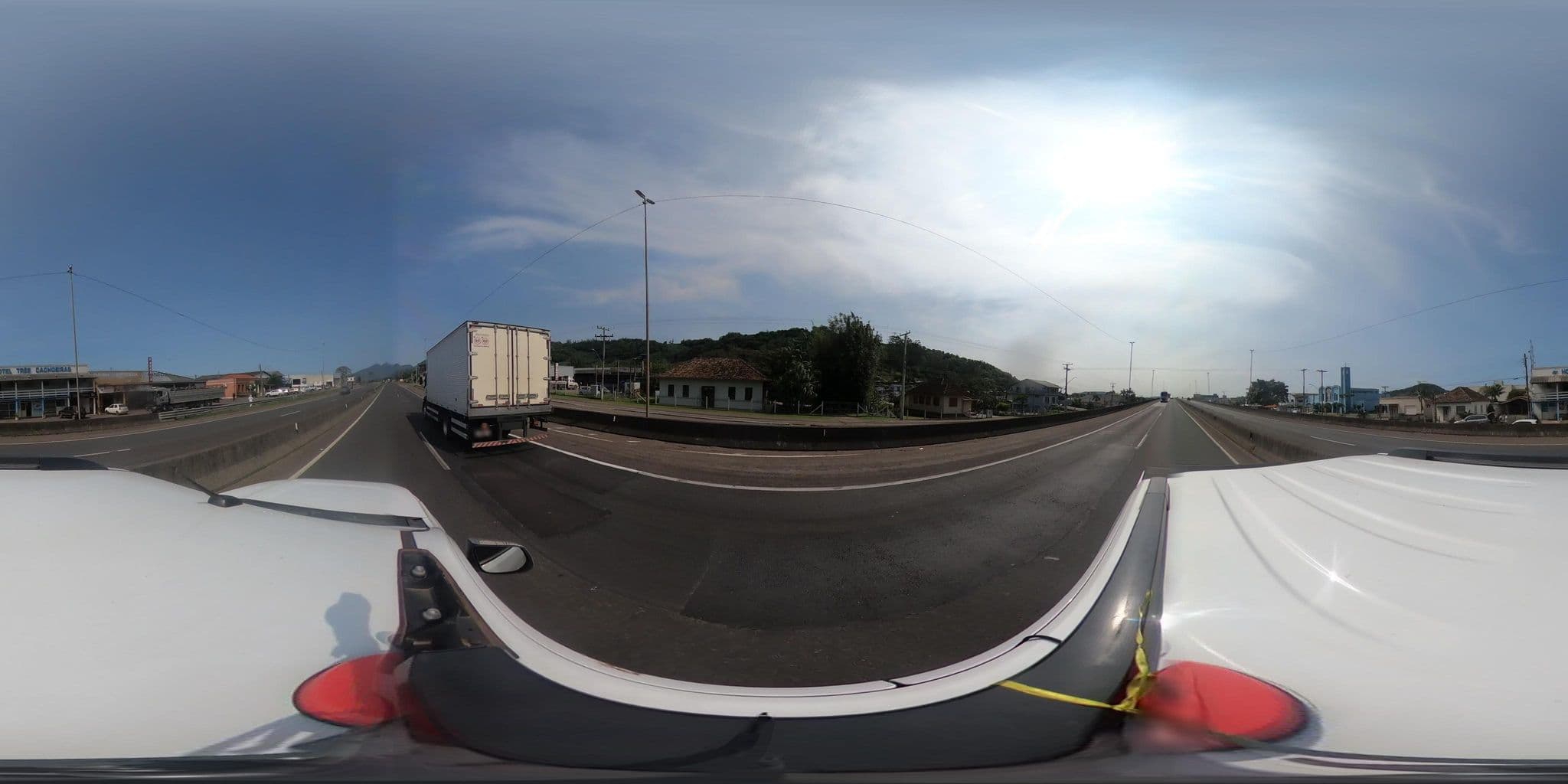 Street view near Hotel tres cachoeiras, Três Cachoeiras — © jaderbavaresco (CC BY-SA · Mapillary)