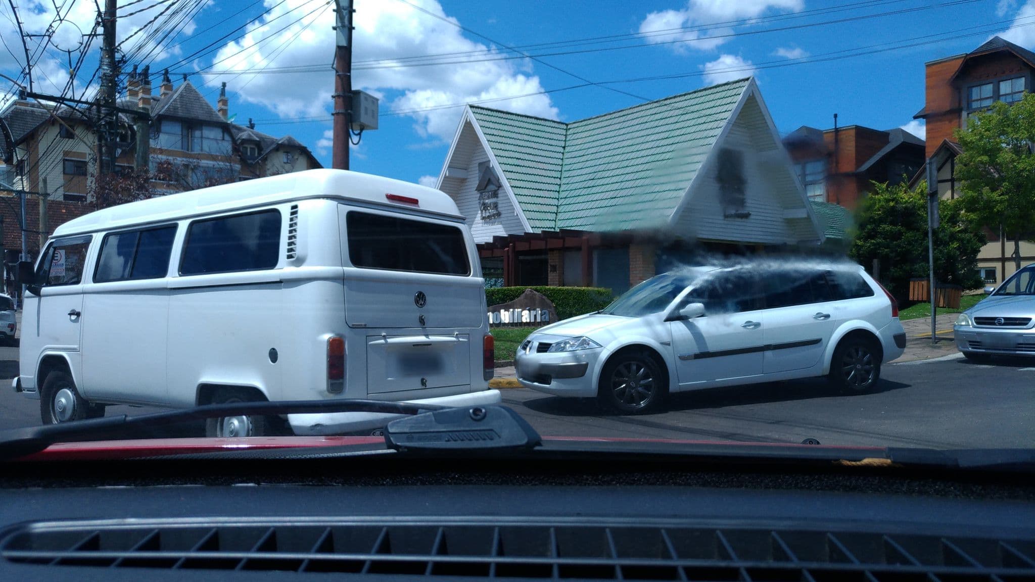 Street view near Quarto 510, Gramado — © viniciusgrassi (CC BY-SA · Mapillary)