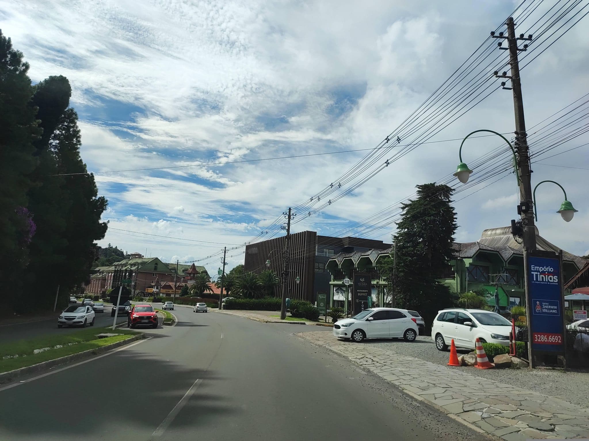 Street view near Bela Vista Flats - Alpes, Gramado — © diegokrein (CC BY-SA · Mapillary)