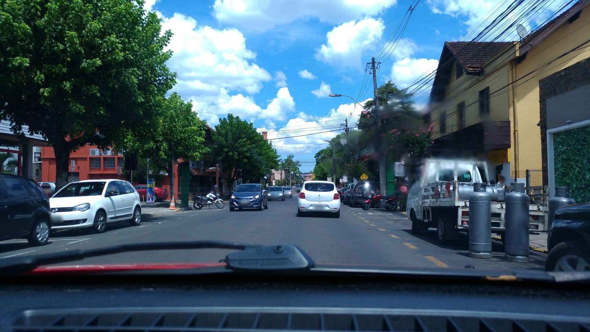 Street view near Pousada Bernardete, Gramado — © viniciusgrassi (CC BY-SA · Mapillary)