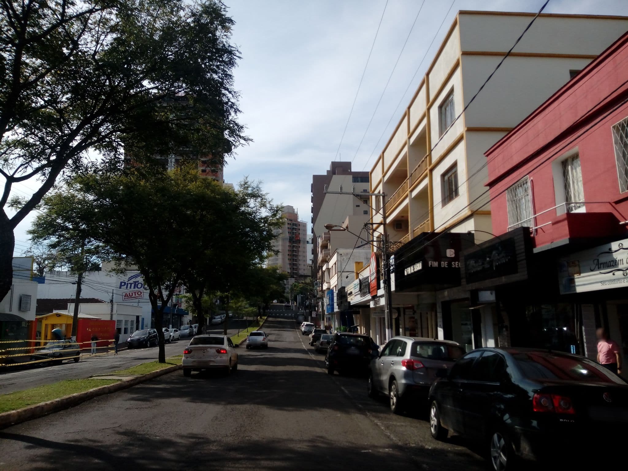 Street view near Hotel Condá, Chapecó — © dclarks (CC BY-SA · Mapillary)