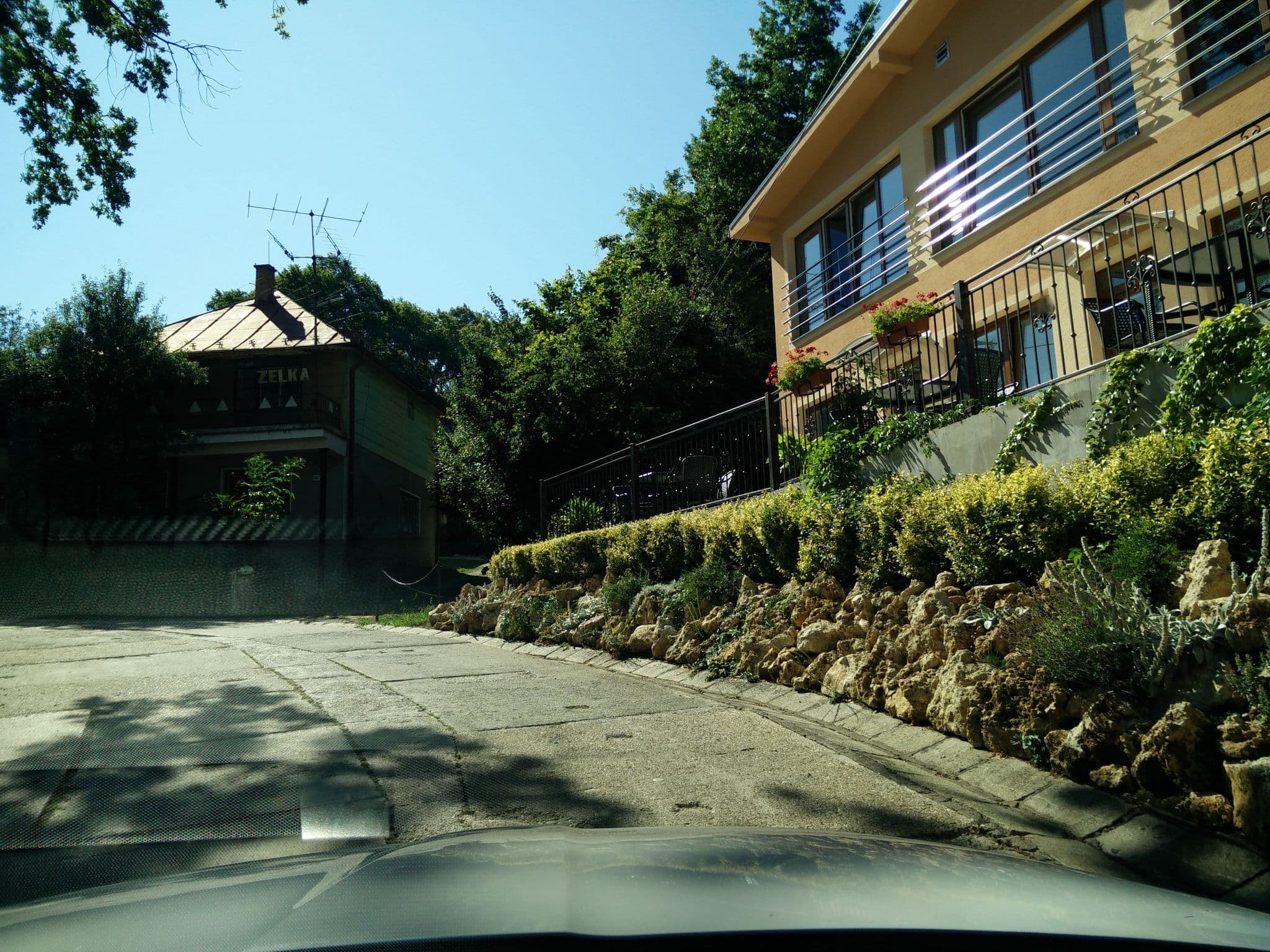 Street view near Maxim, Bojnice — © kayle (CC BY-SA · Mapillary)