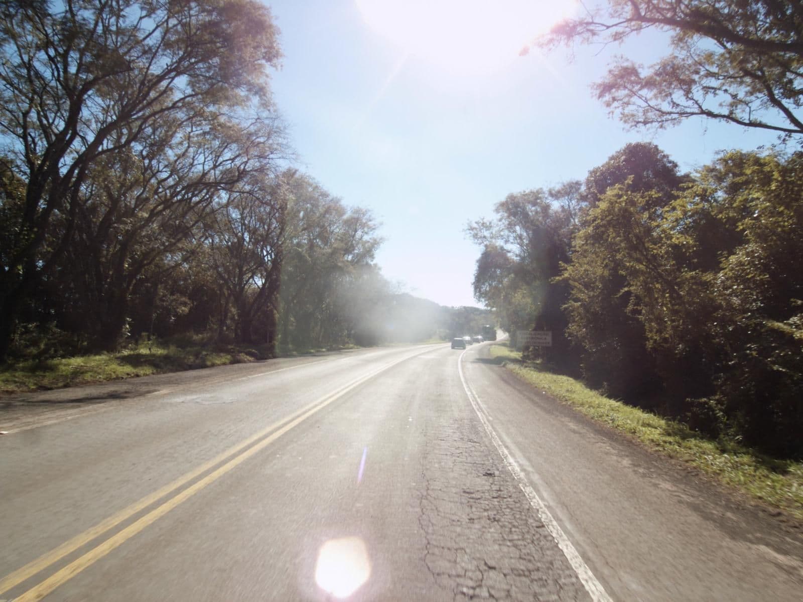 Street view near Motel Kiss-me, Descanso — © projevias (CC BY-SA · Mapillary)
