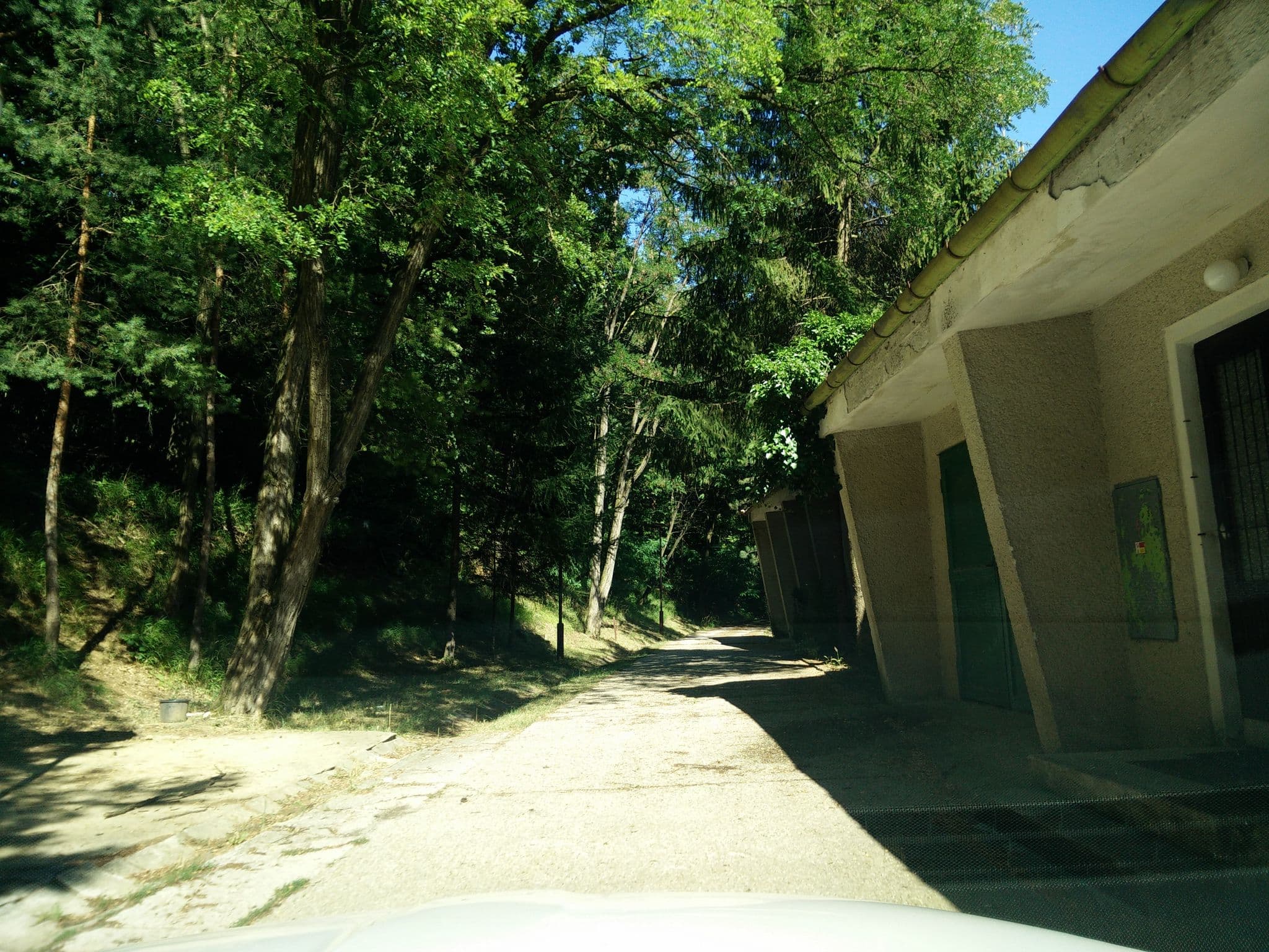 Street view near Nad zámkom, Bojnice — © kayle (CC BY-SA · Mapillary)