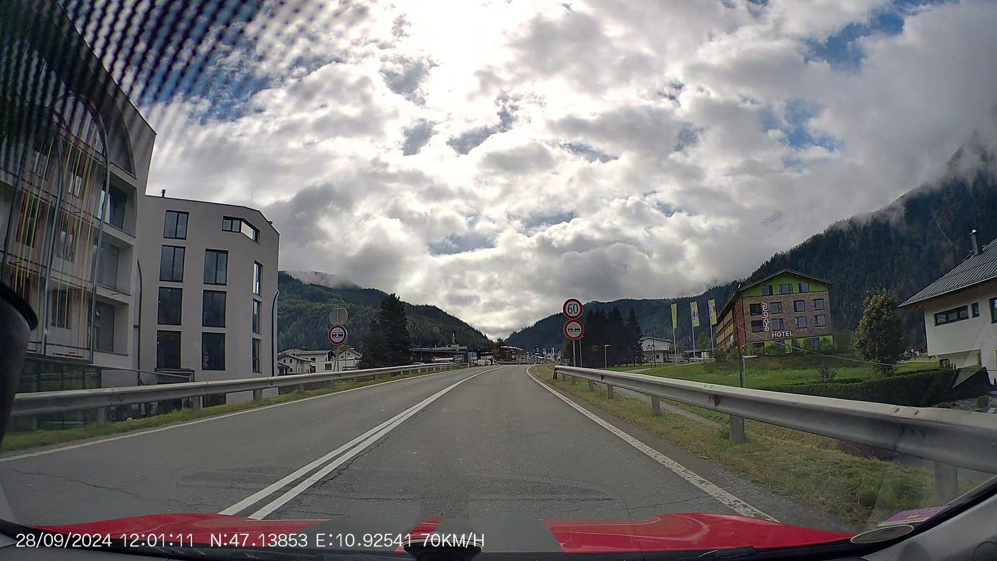 Street view near Lifesteil Appartementresort, Umhausen — © AR88 (CC BY-SA · Mapillary)