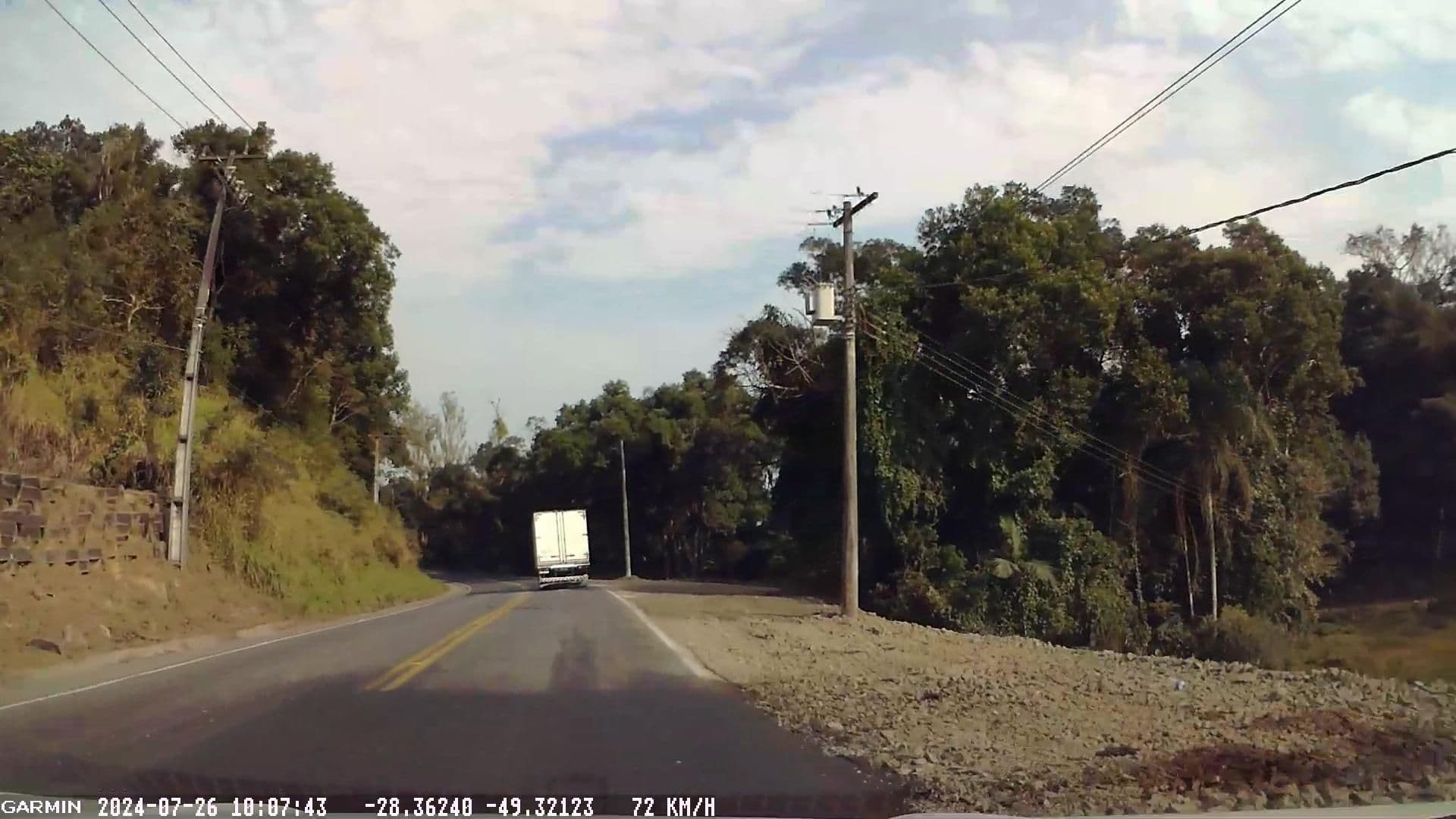 Street view near Hotel Verde Serra, Orleans — © tomio (CC BY-SA · Mapillary)