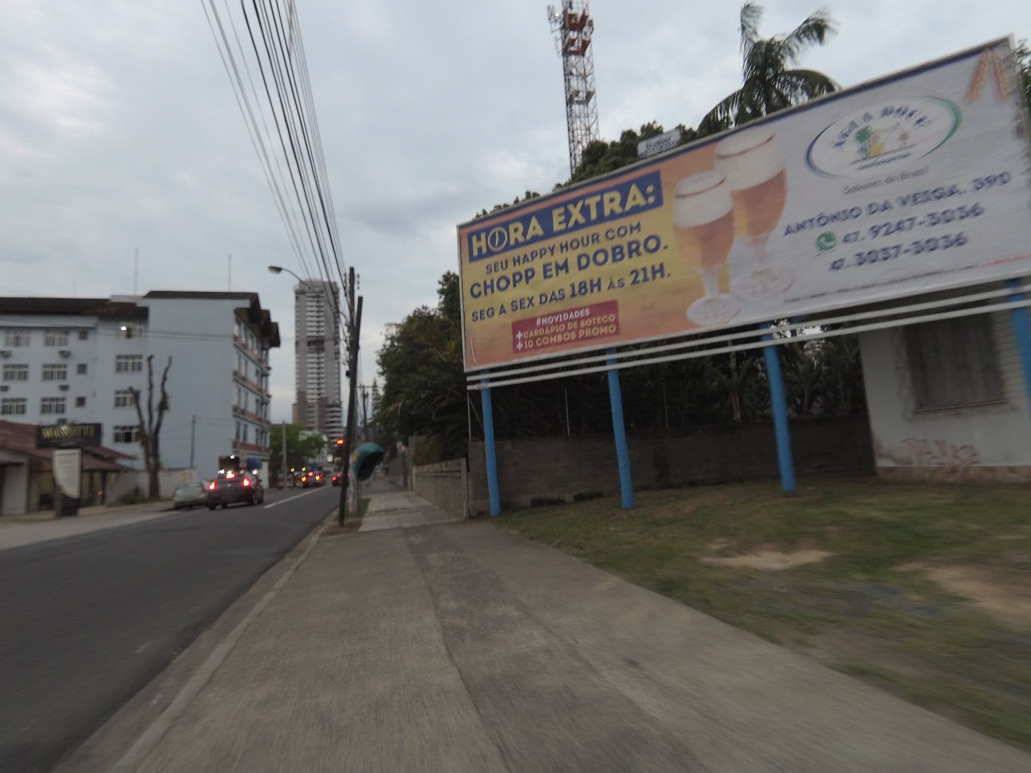 Street view near Blue Tower Hotel, Blumenau — © sricanesh (CC BY-SA · Mapillary)