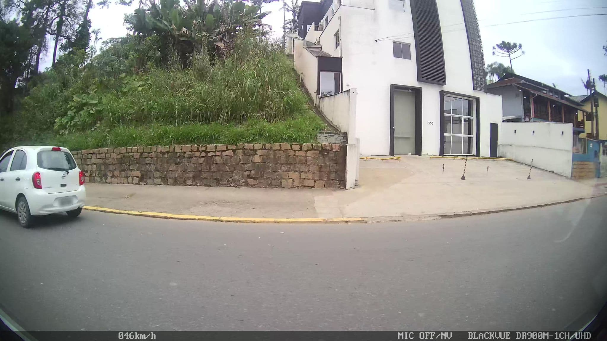 Street view near Hotel Jope, Joinville — © kaart5 (CC BY-SA · Mapillary)