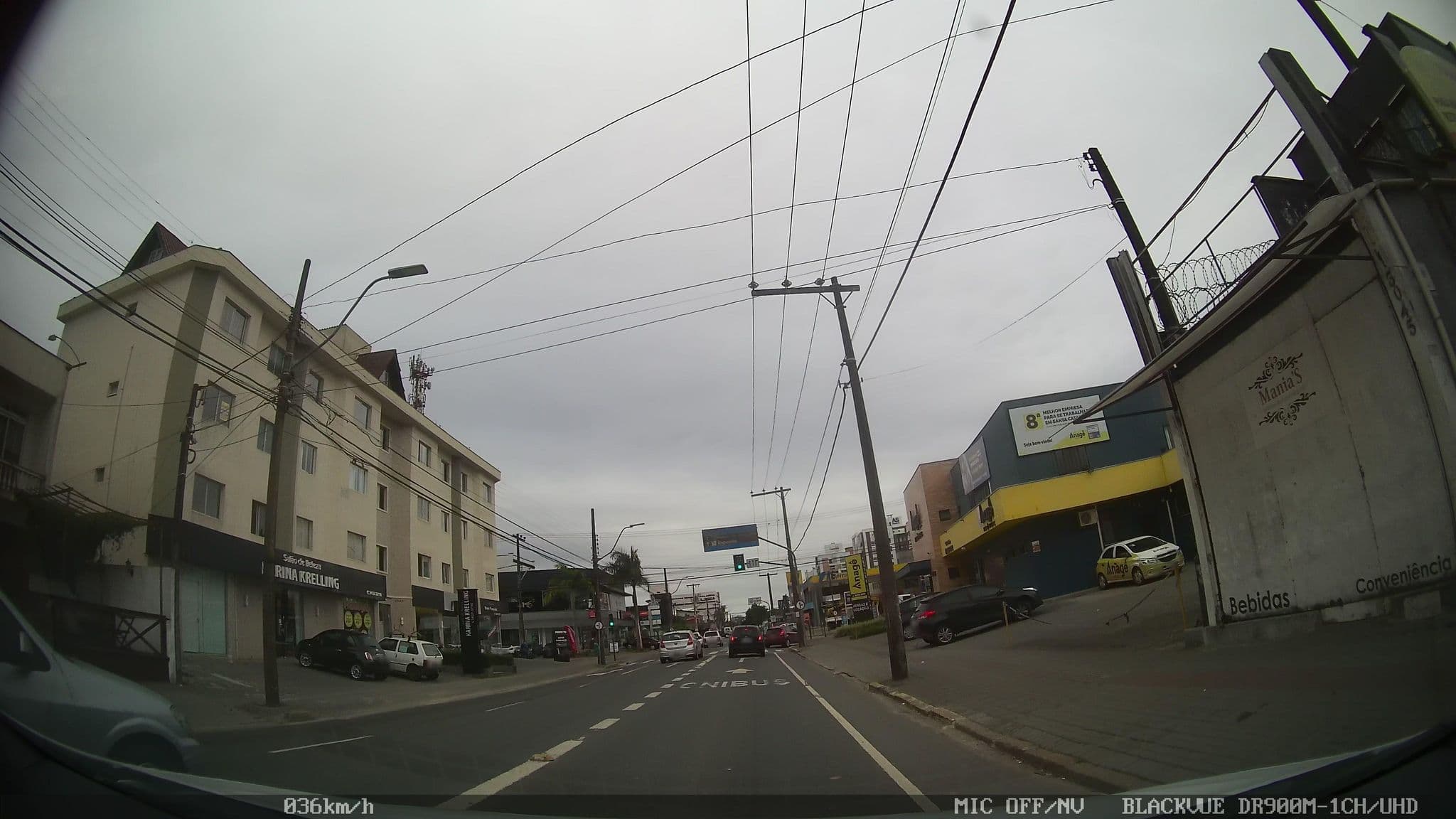 Street view near Paradizzo Apart Hotel, Joinville — © kaart5 (CC BY-SA · Mapillary)