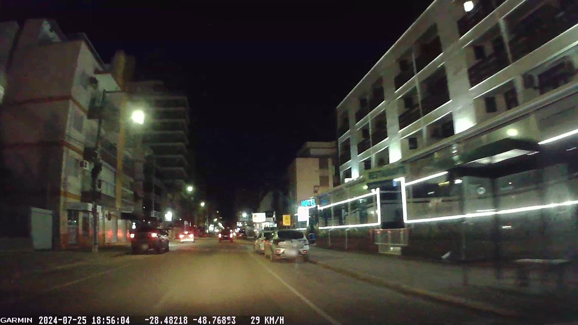 Street view near Hotel Atlântico Sul, Laguna — © tomio (CC BY-SA · Mapillary)