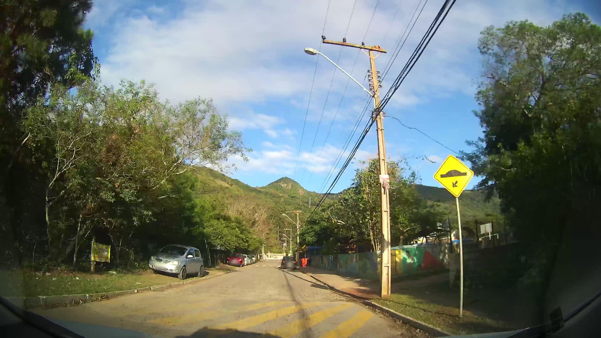 Street view near Pulau Hostel, Pantano do Sul — © marciosampaio (CC BY-SA · Mapillary)